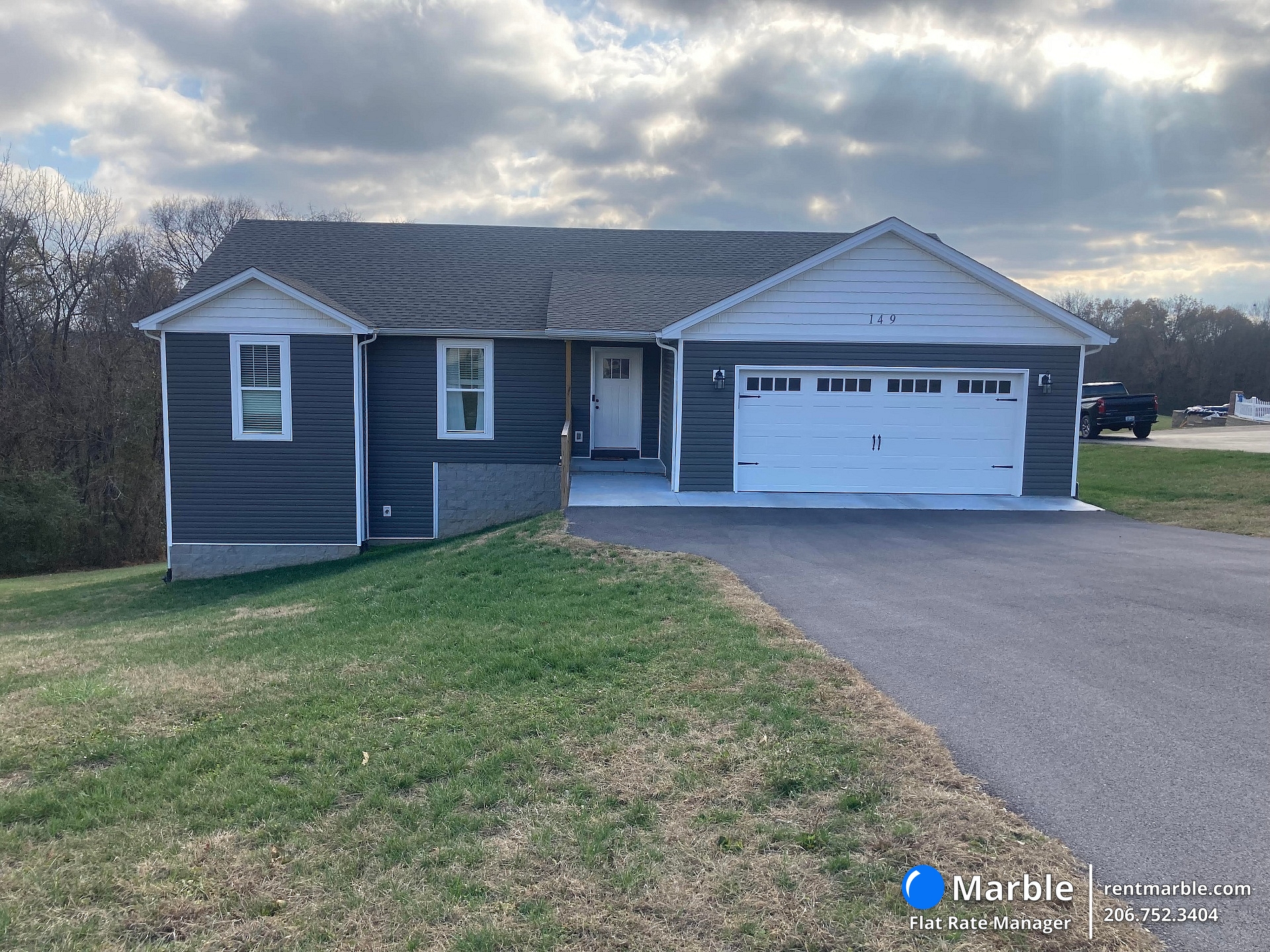 149 Ridge View Dr, Glasgow, KY 42141 3 bd, 2 ba Marble