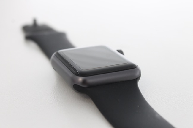 突然Apple Watchが操作できなくなりました。原因はよかれと付けたアレ 面白いアプリ・iPhone最新情報ならmeeti【ミートアイ】