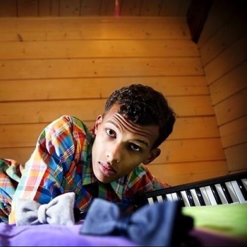 LETRA TOUS LES MÊMES EN ESPAÑOL Stromae