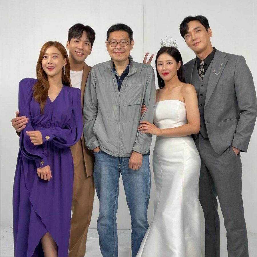 Drama 2022] Vengeance of the Bride 태풍의 신부 Mon to Fri 750