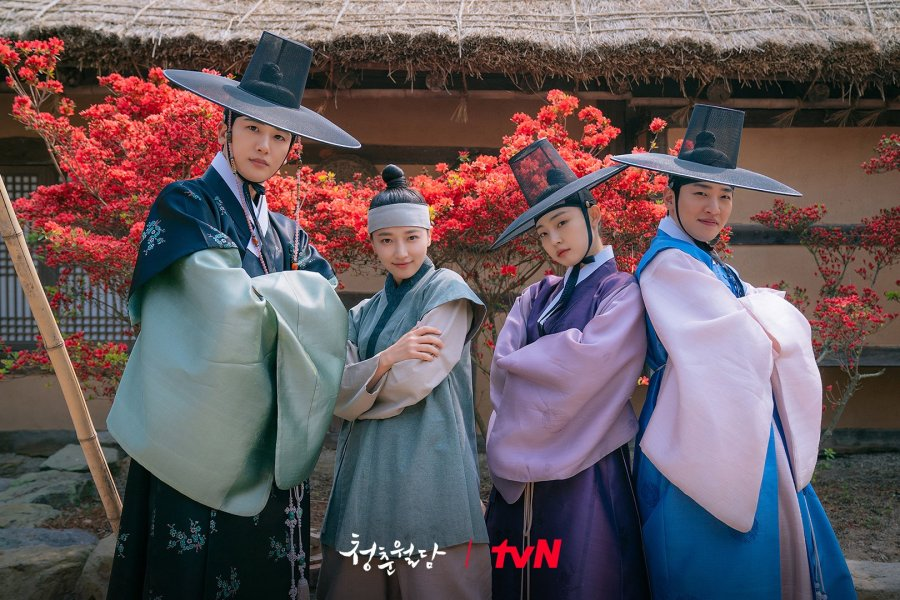 "Oasis" and "Our Blooming Youth" Maintain Steady Viewership MyDramaList