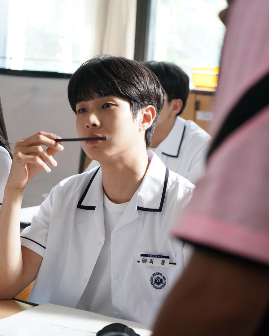 Our Beloved Summer Photos 2725883 MyDramaList