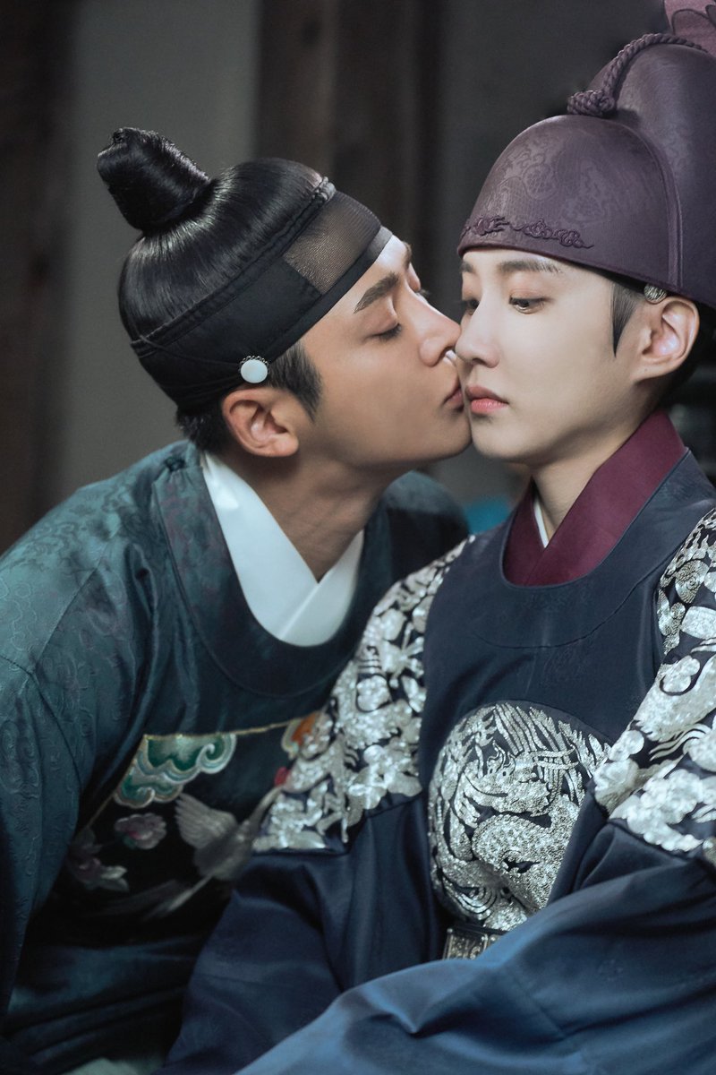 O Rei de Porcelana Keopi Magazine