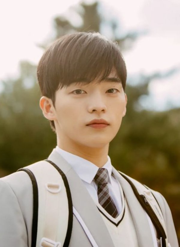 Seo Hae Bom Cherry Blossoms After Winter MyDramaList