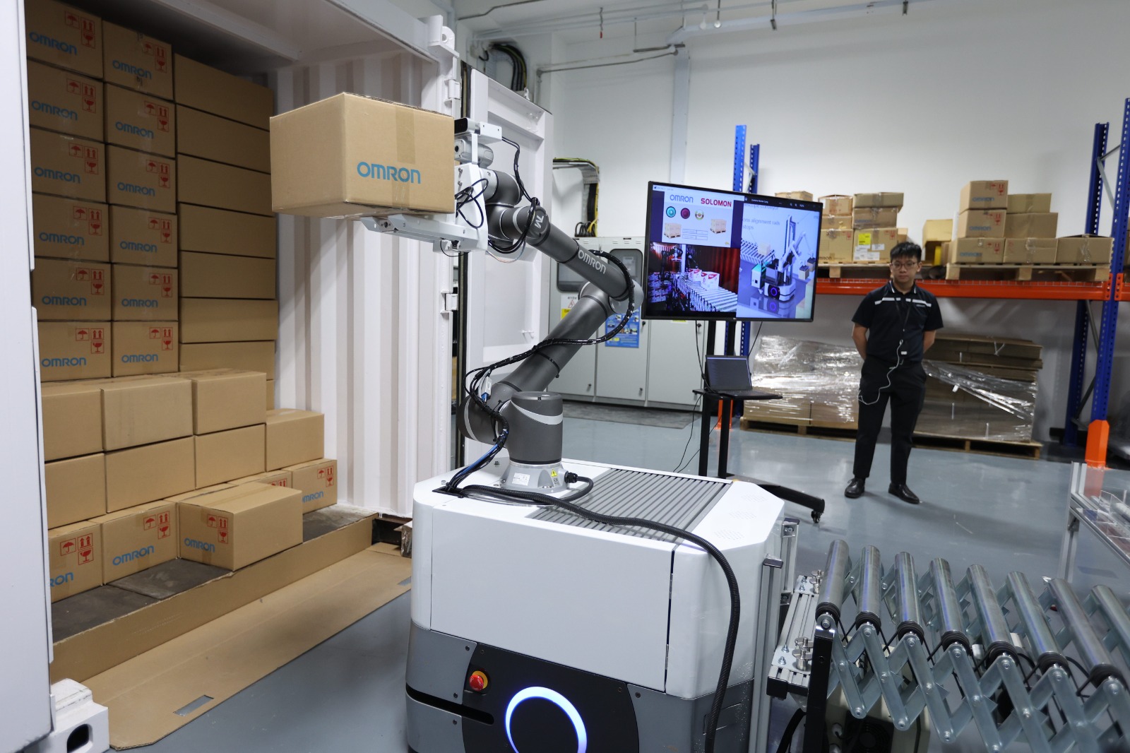 Omron to develop robotics and automation standards with ARTC Digital