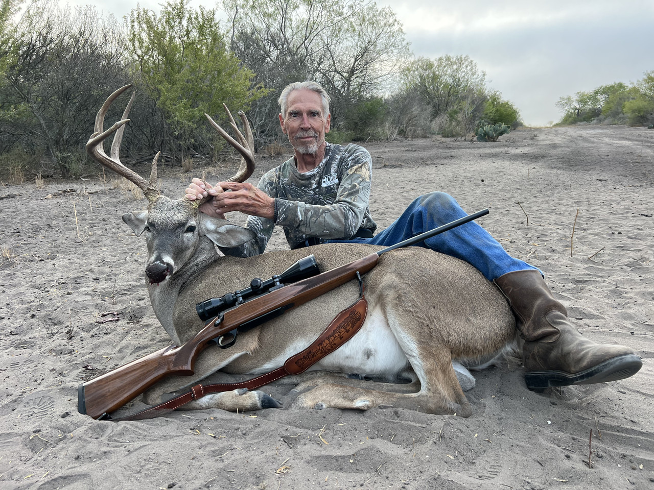 Another Big Ass Buck From Karnes City 24hourcampfire