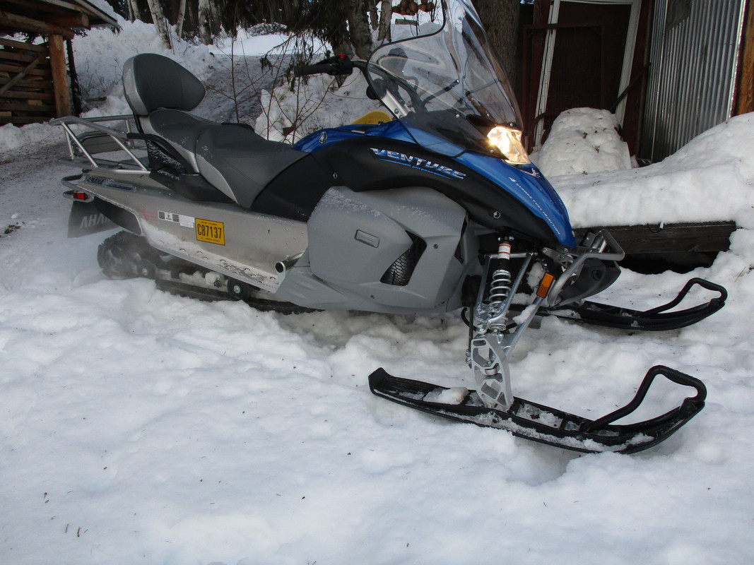 Whats the best Ice fishing snowmobile. Alberta Outdoorsmen Forum