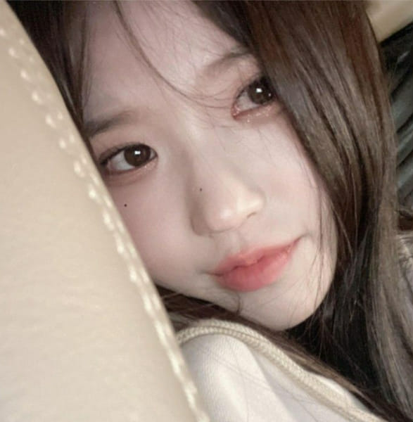 create an apartment + get a kpop idol roommate Quiz Quotev