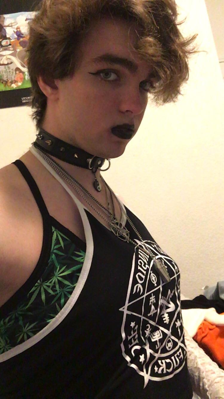 r/femboy