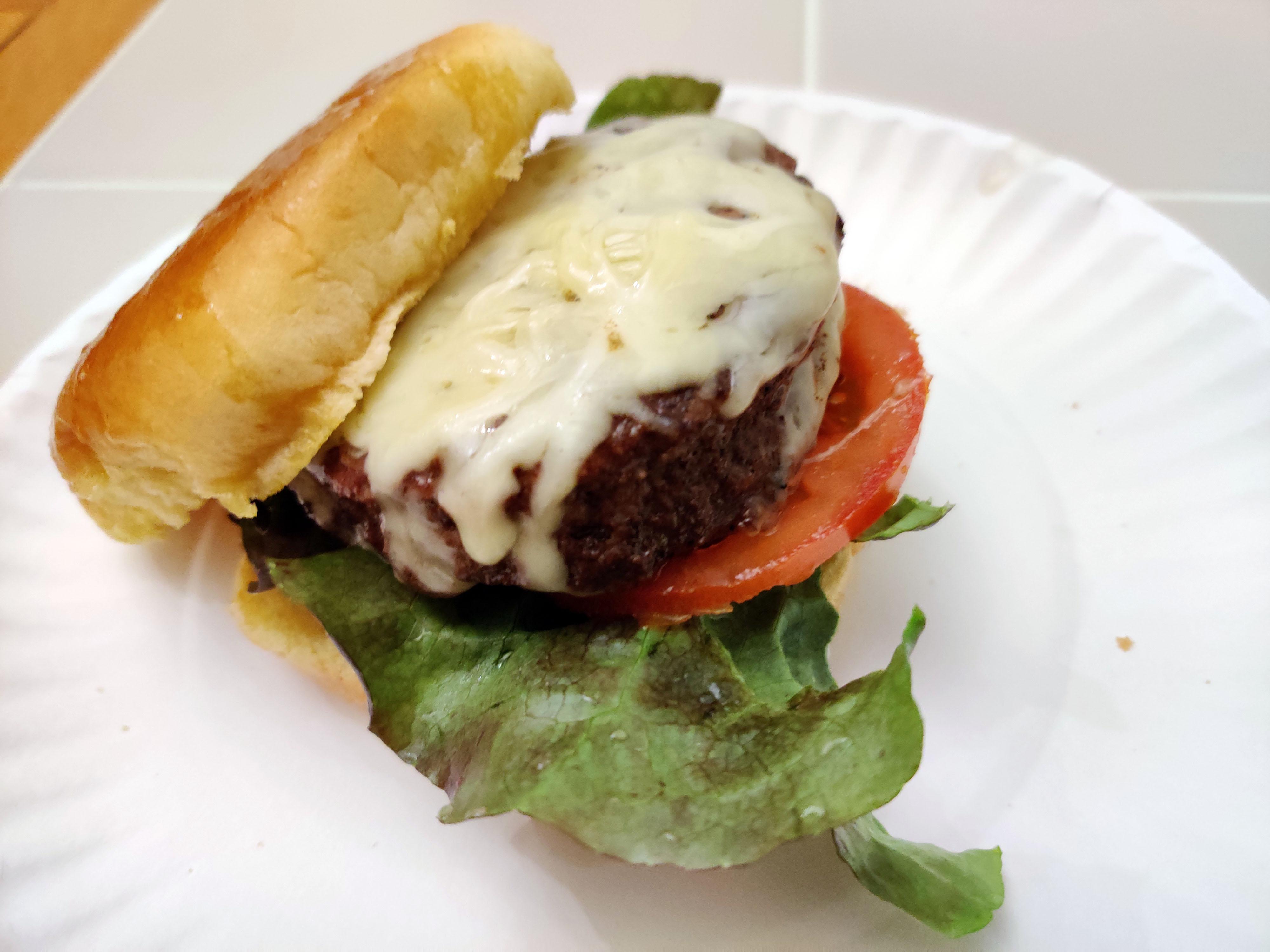 Today I managed to recreate the "Melty Monterey Jack Burger" with loose