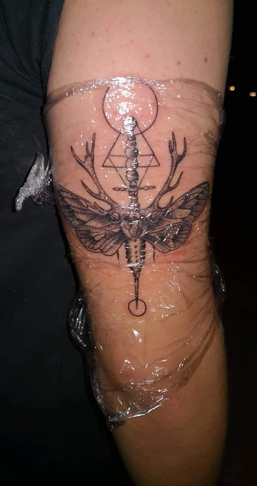 First tattoo done, what you guys think? tattoo