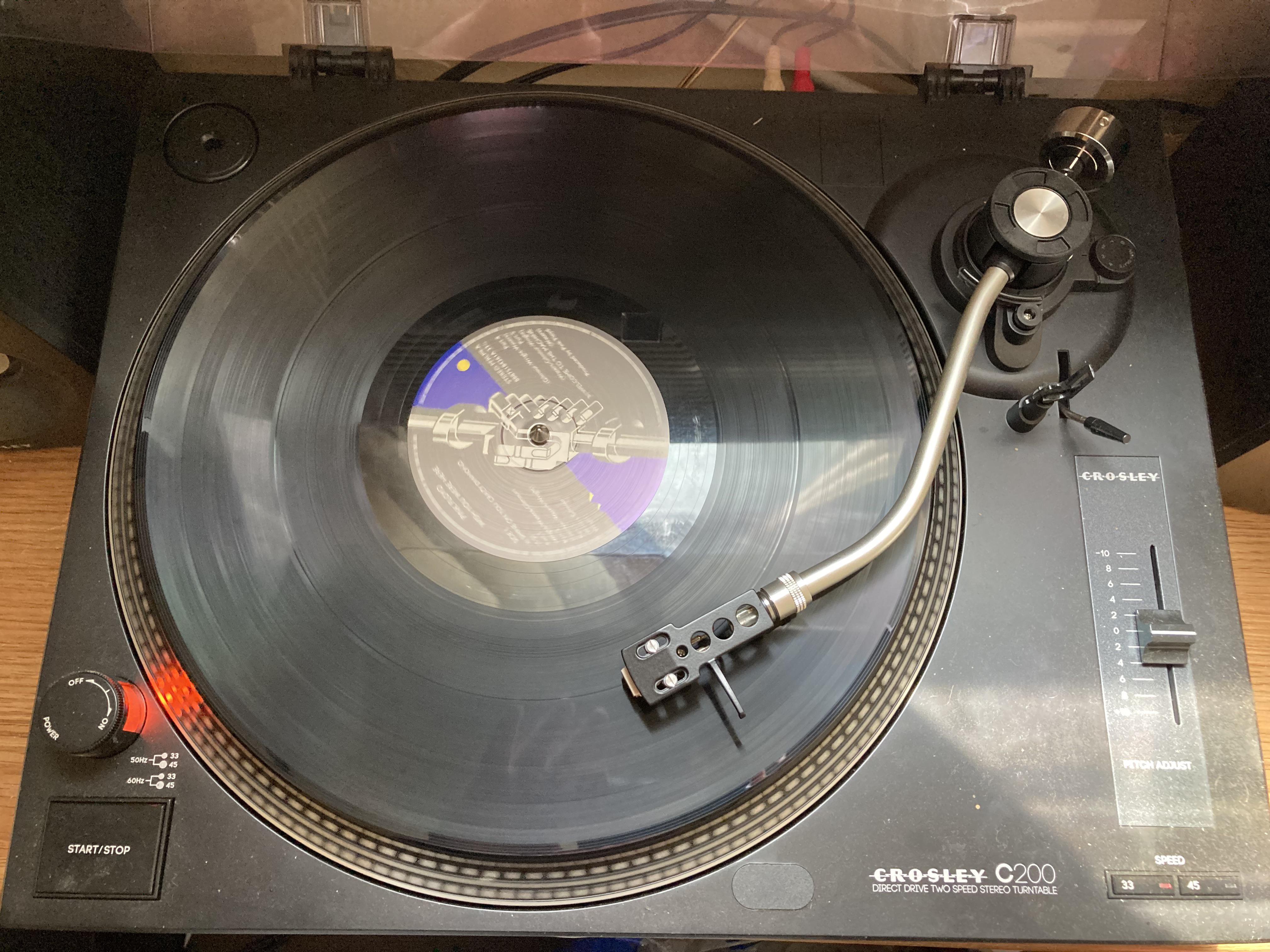 OK, I know this is a crosley, but it was simply too good of a deal to