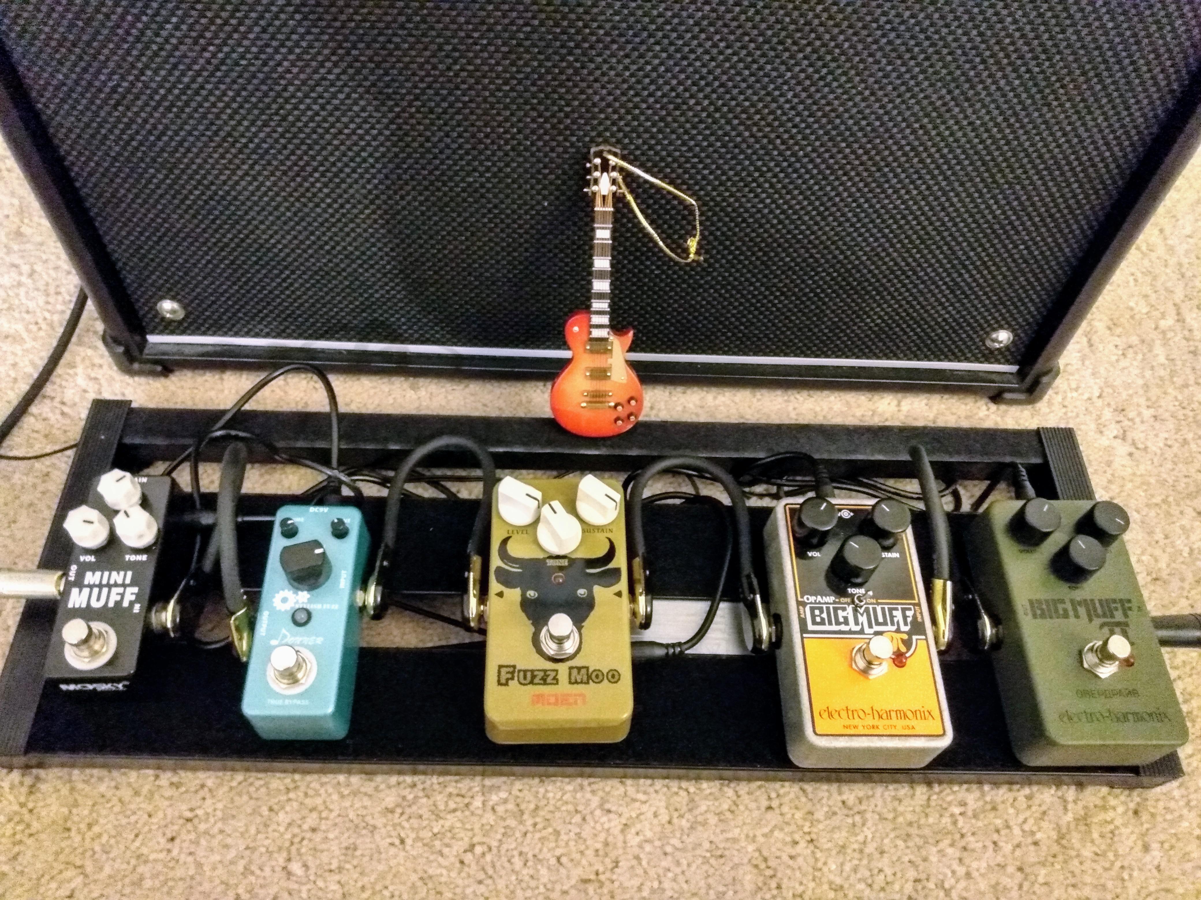 Finally got all 5 . . . (Three are big muff clones, but still). r/guitarpedals