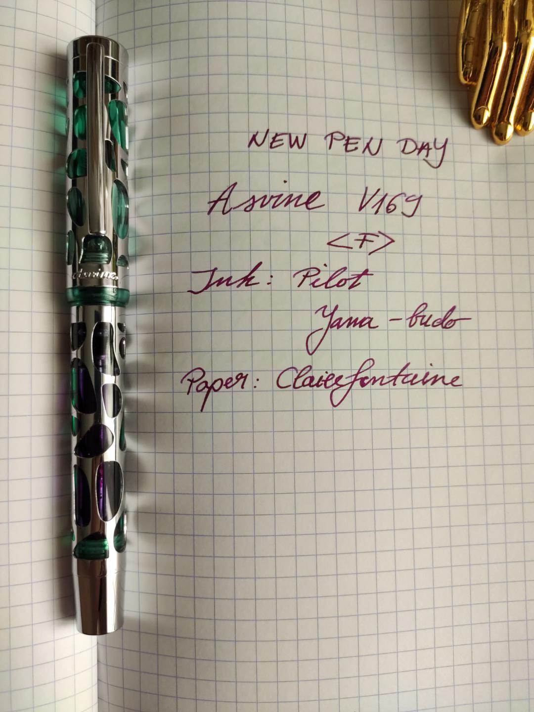 NPD Really nice pen and a smooth nib fountainpens