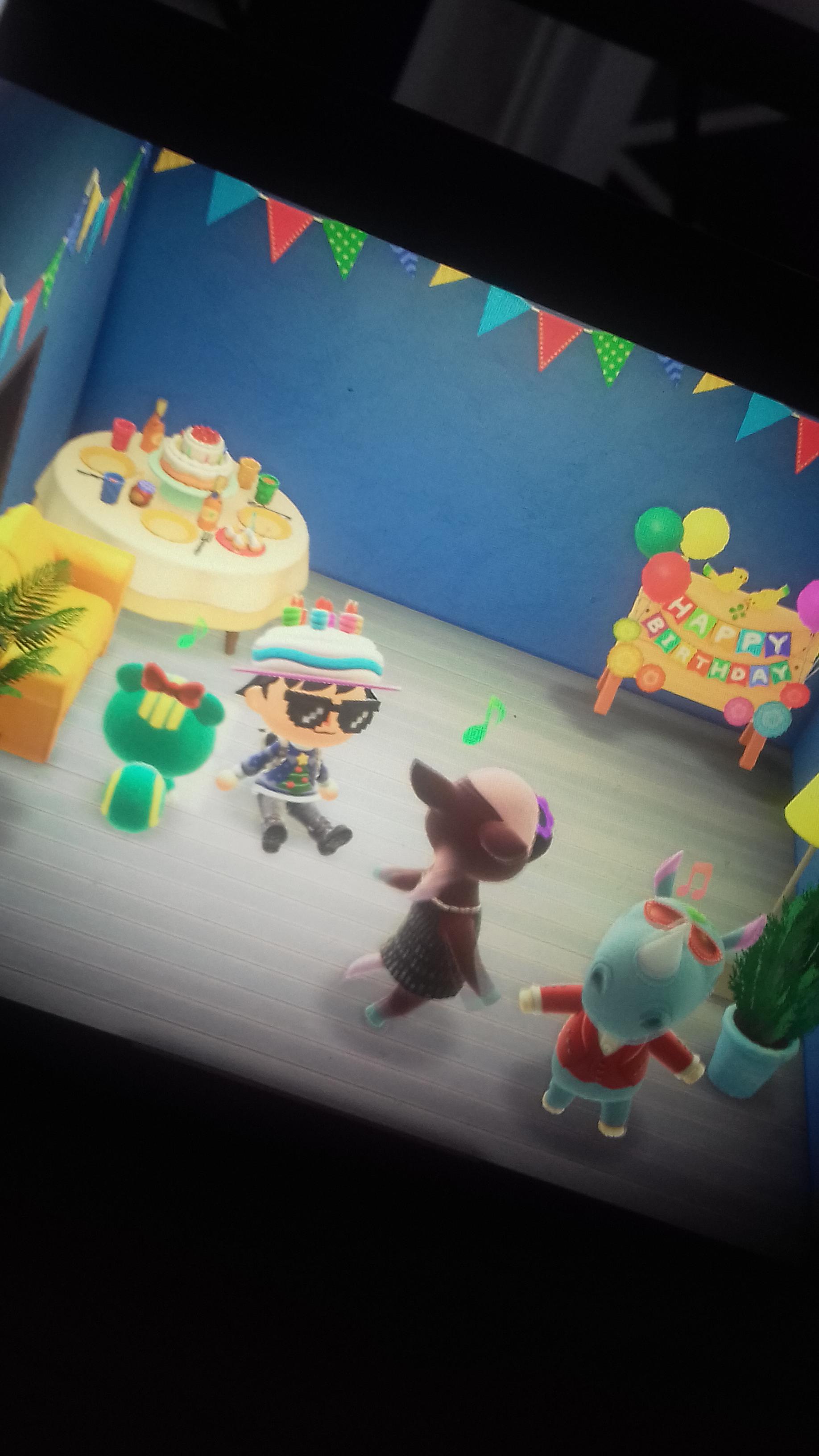 Turning 25 today and there are more people at my animal crossing birthday than in real life. r