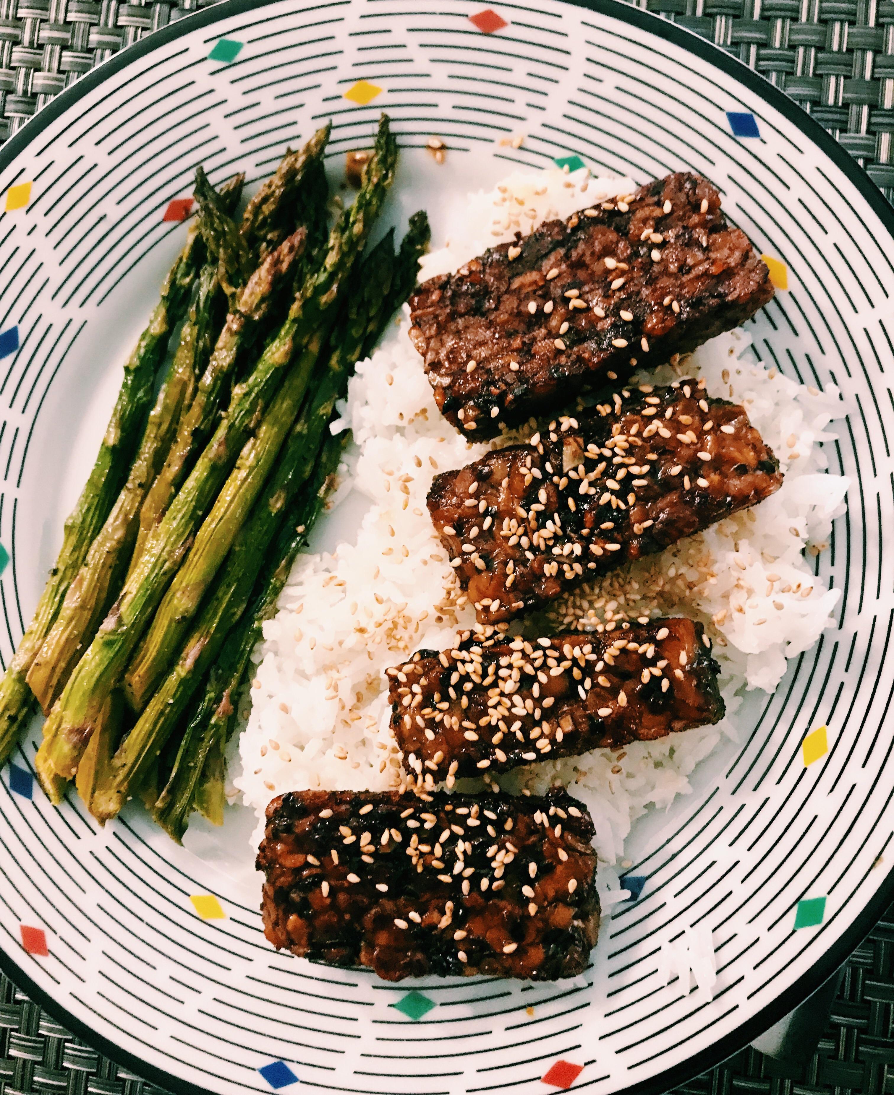 Teriyaki tempeh over steamed rice w/ oven roasted asparagus r