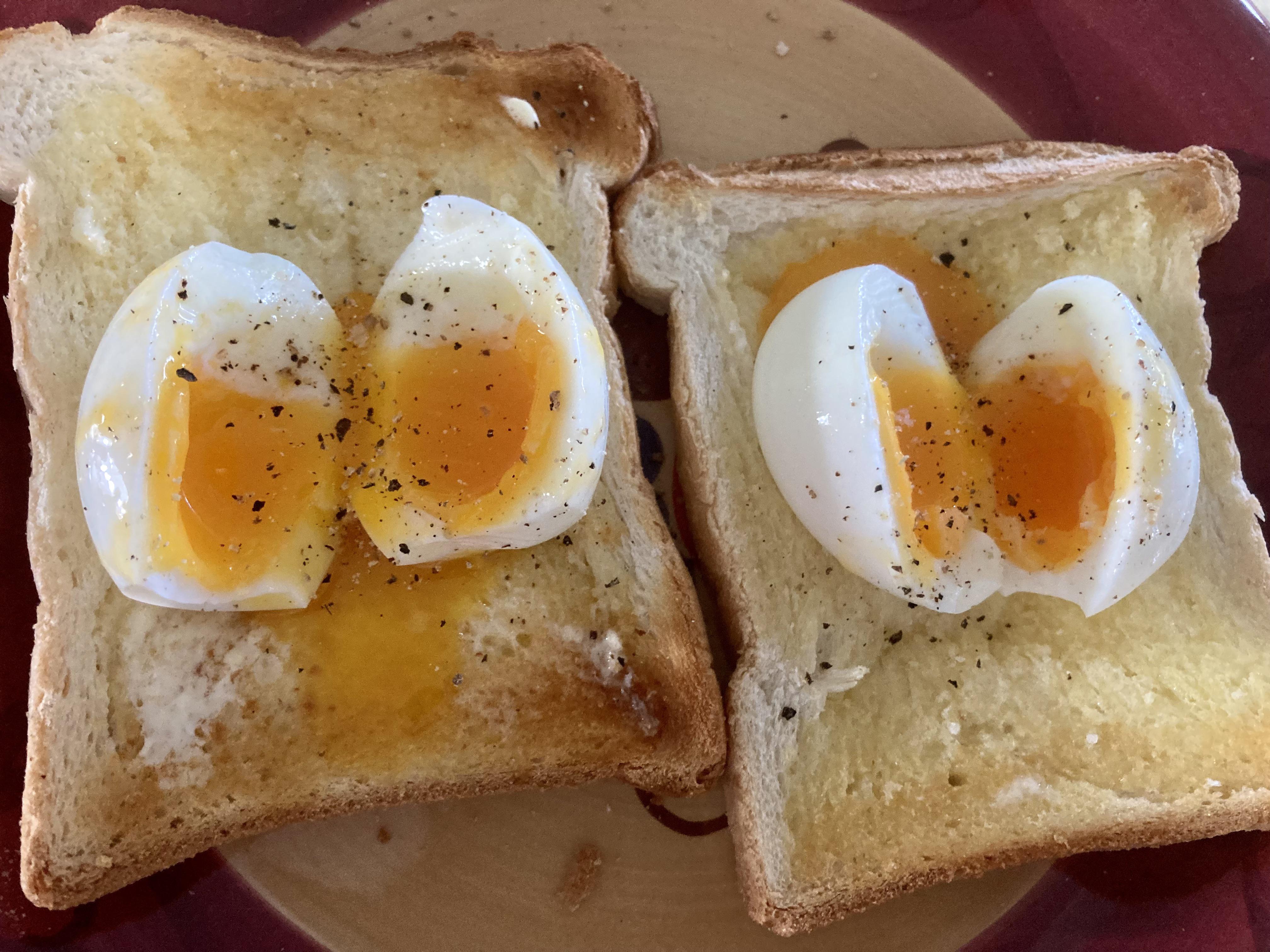 Pressure cooker “poached” eggs. r/PressureCooking