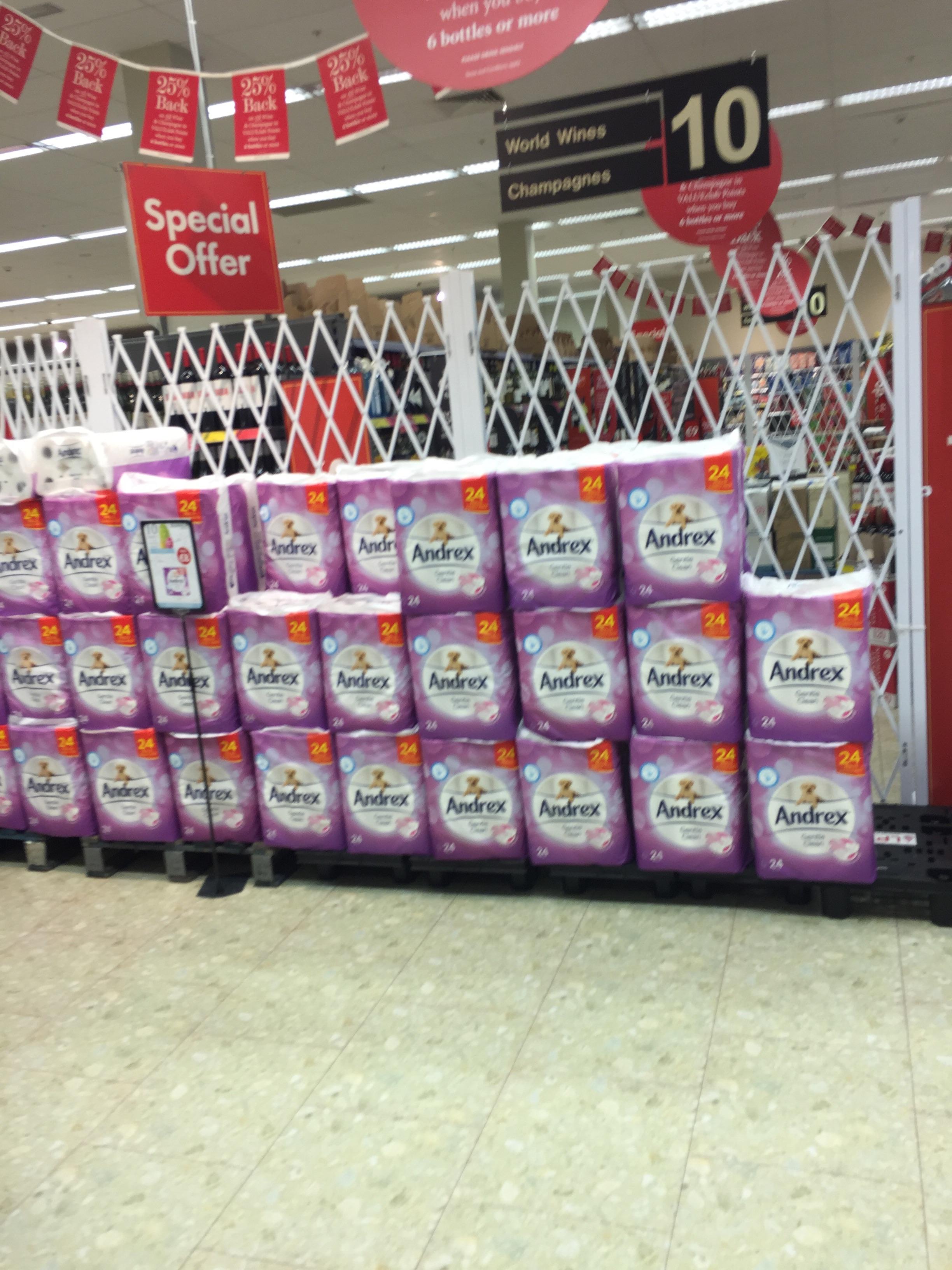 Dunne's have built a wall. r/ireland