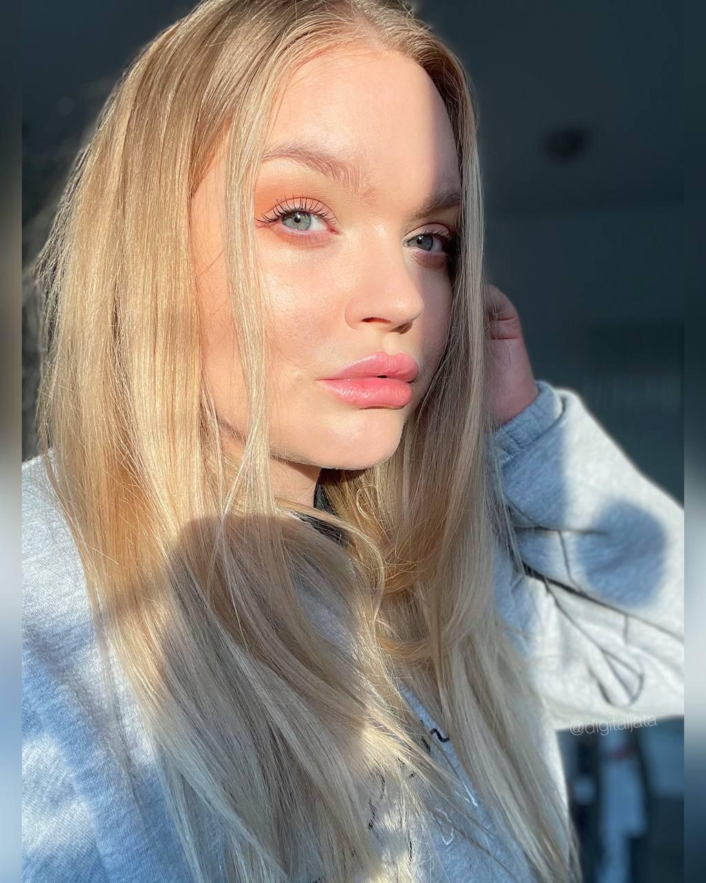 🚨 SAY YOU CAME FROM HERE FOR FREE HOT VIDEO 🚨 🍑Hot British Babe with a