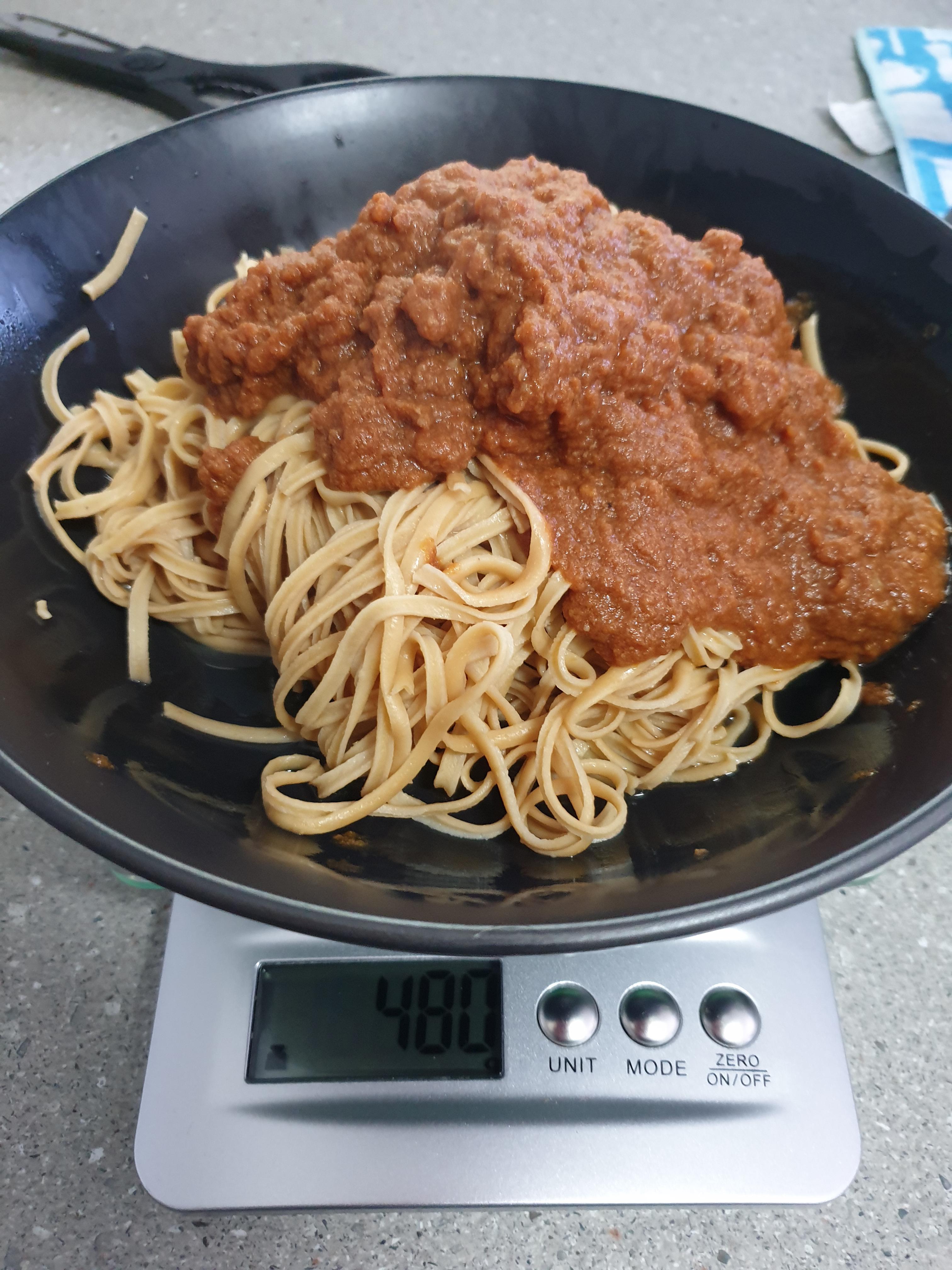 480 grams for 250 kcal of spaghetti Bolognese (soy bean based pasta