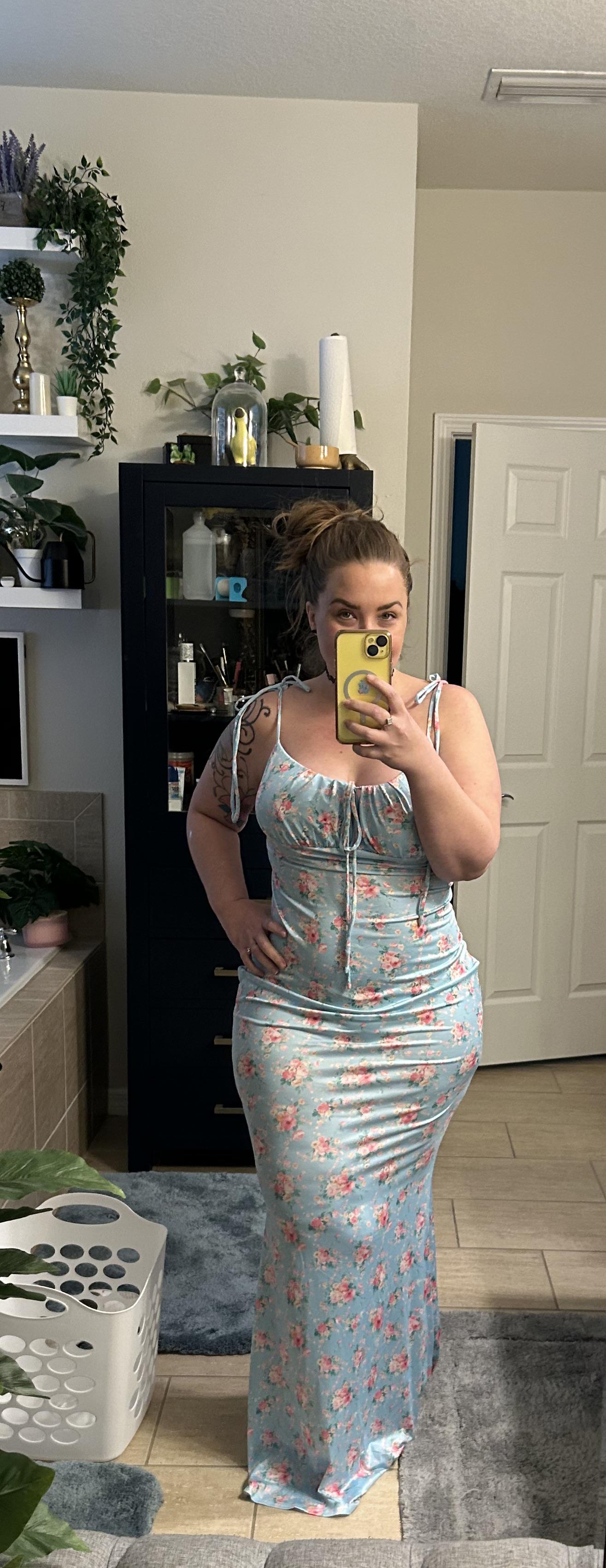 Curvy mom bod (f) : midsizewomen