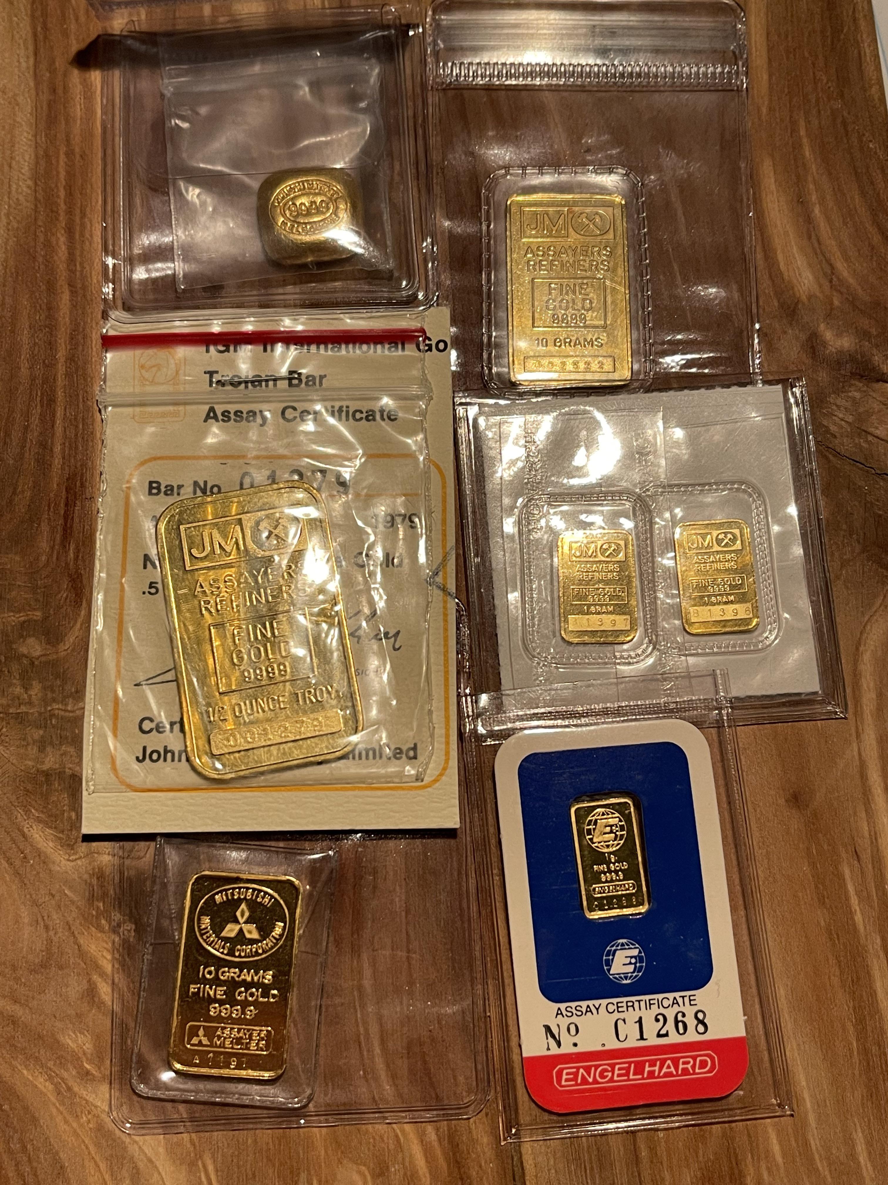 Vintage Bars r/Gold
