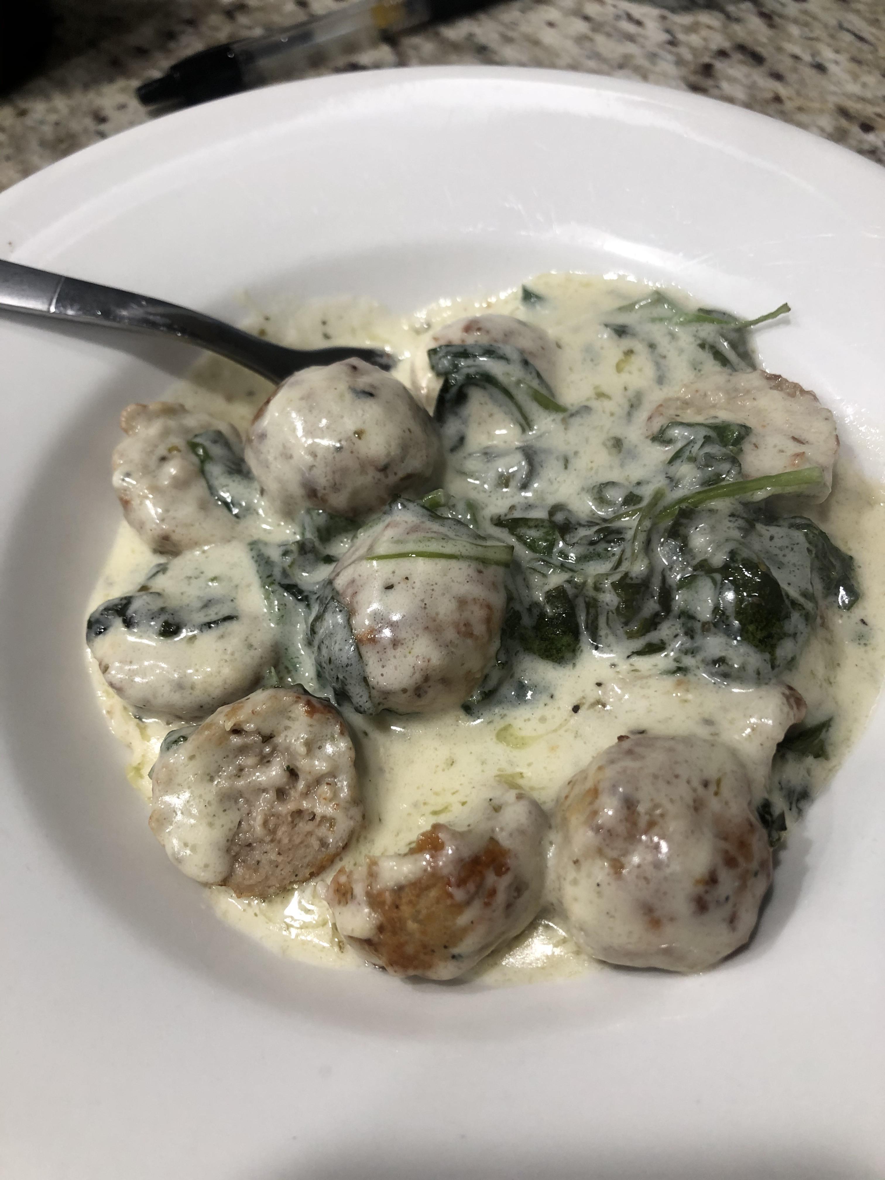 Meatball Alfredo w spinach r/ketorecipes
