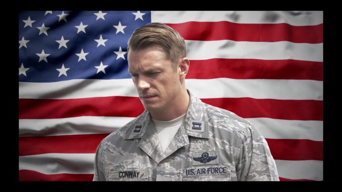 House of Cards former Captain Conway with Command Pilot wings r/AirForce