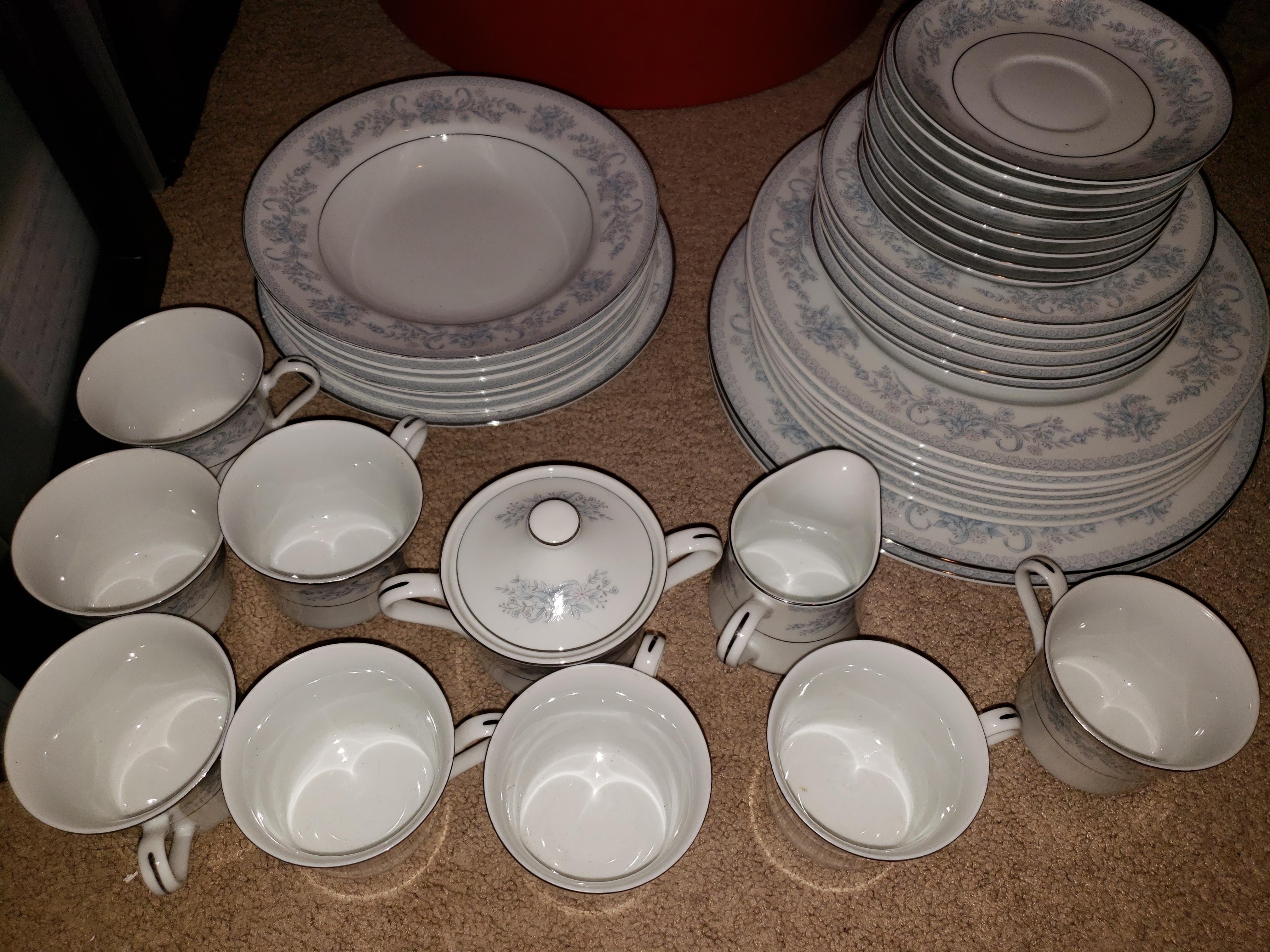 A 40 piece Mikasa Dresden Rose fine china, only 44 after a 30 sale