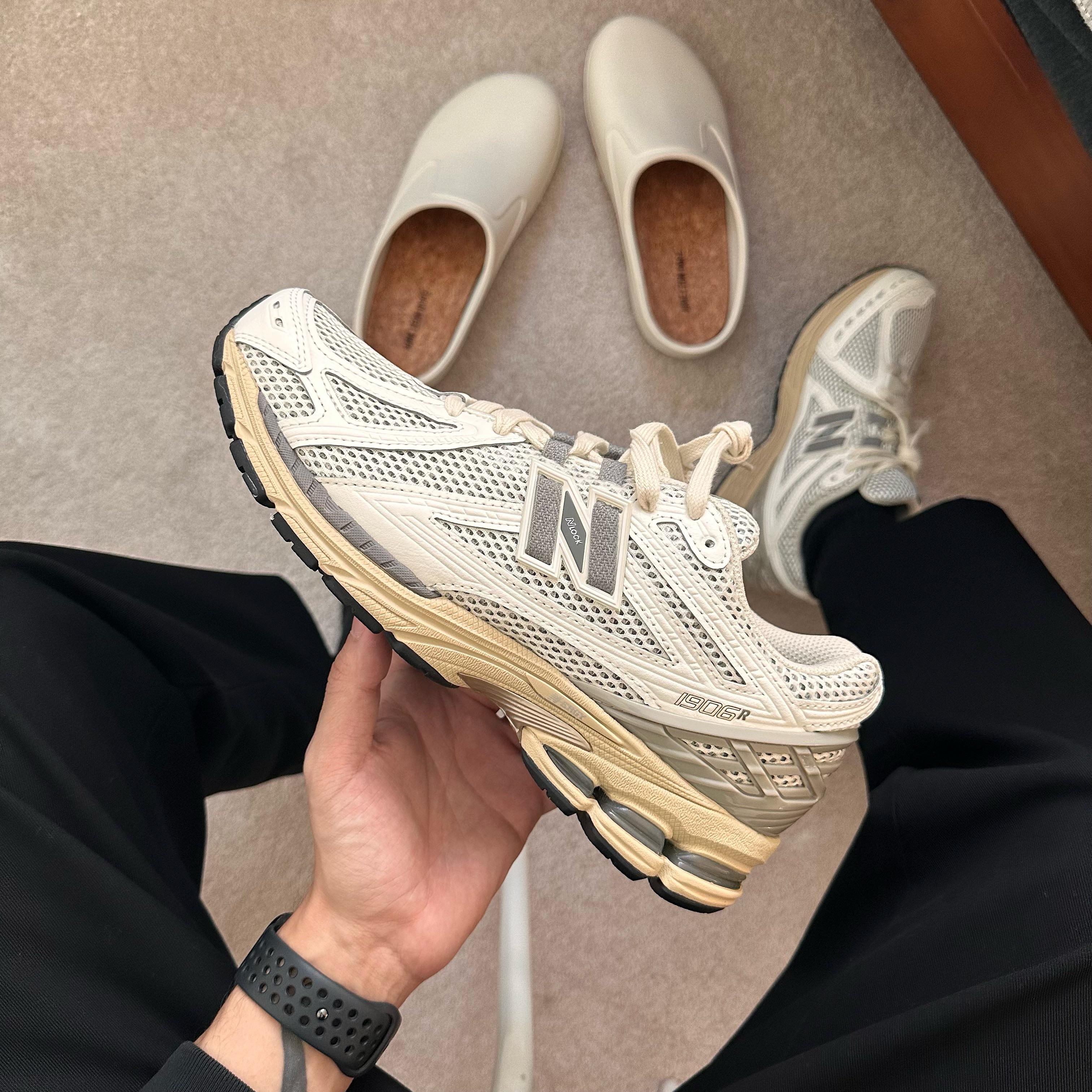 New Balance 1906r x Sea Salt with Marblehead and Pebble (M1906RP) r