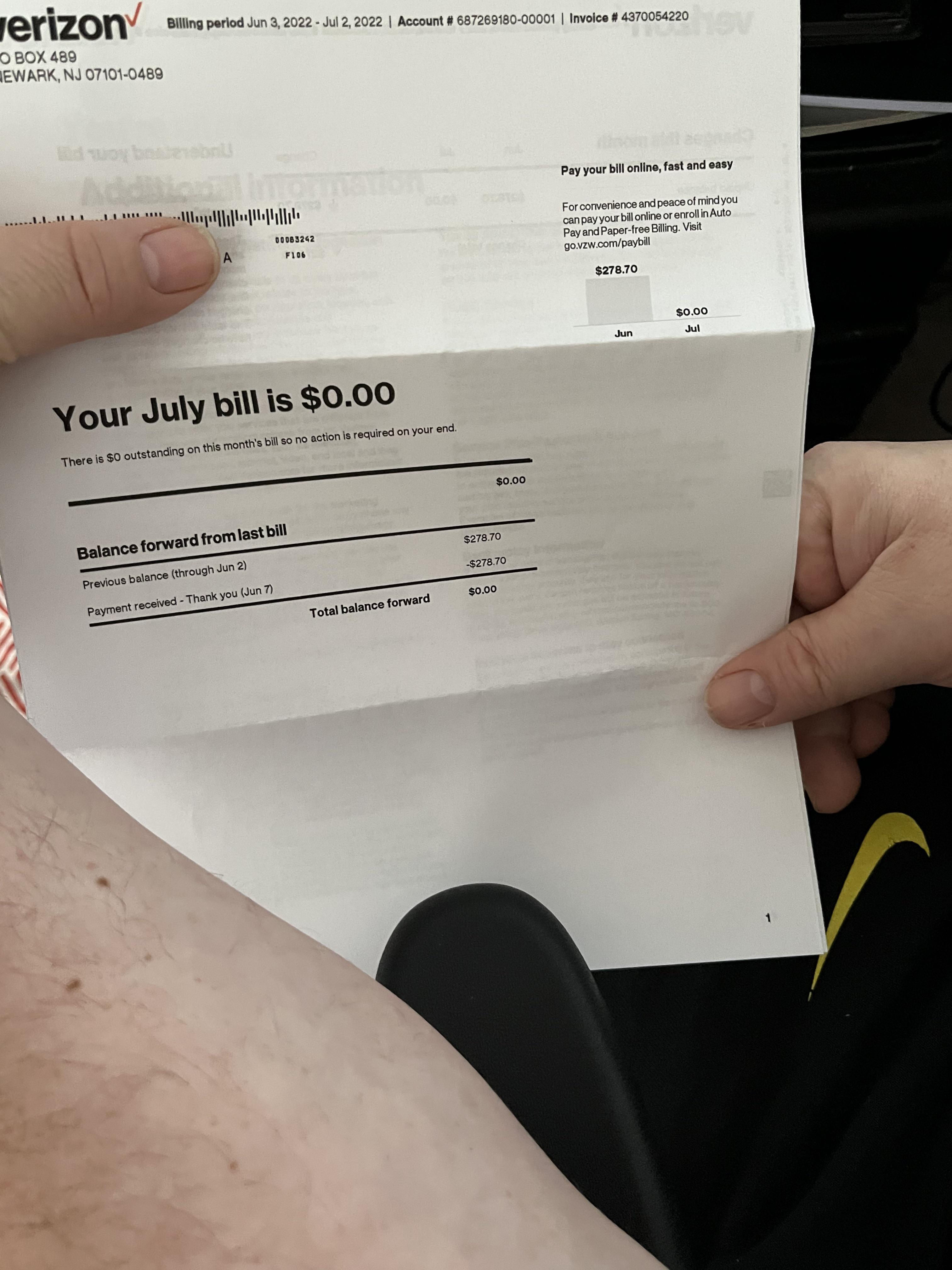 Dad’s Verizon bill came in, even though he stopped using Verizon and