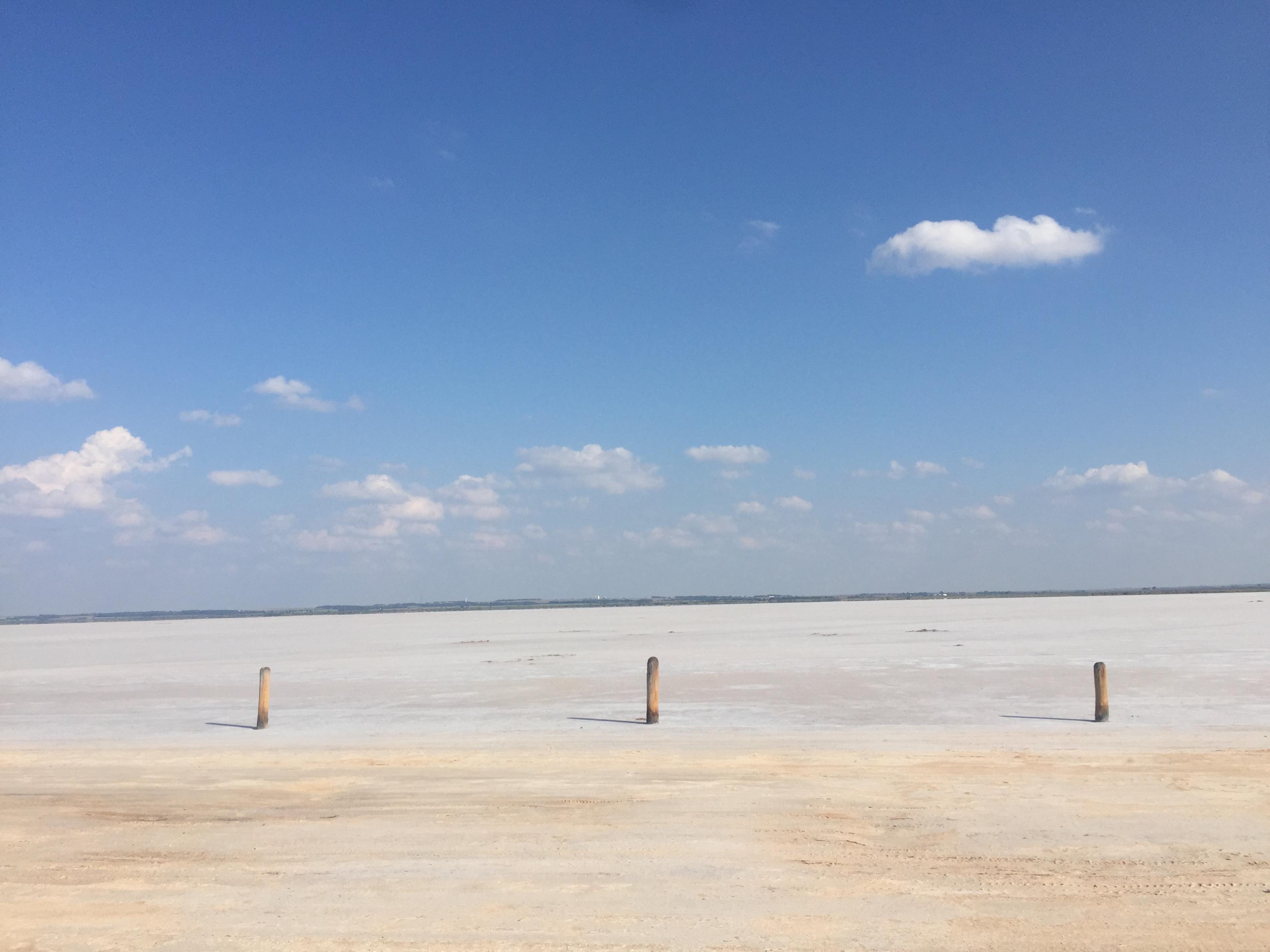 [3264 x 2448] Oklahoma salt flats r/EarthPorn