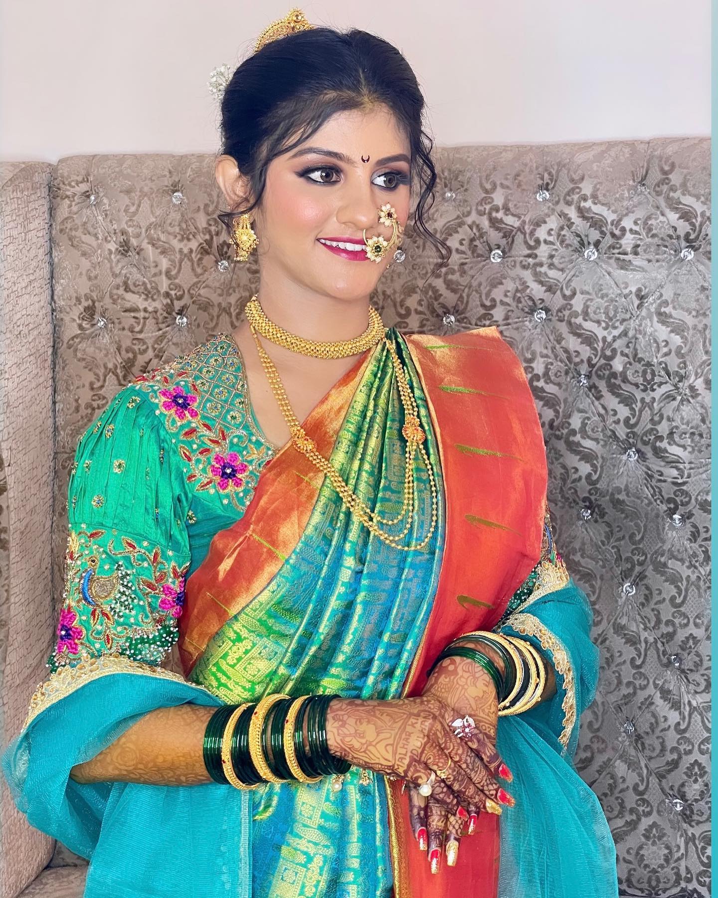 Share more than 113 khopa hairstyle with flower super hot