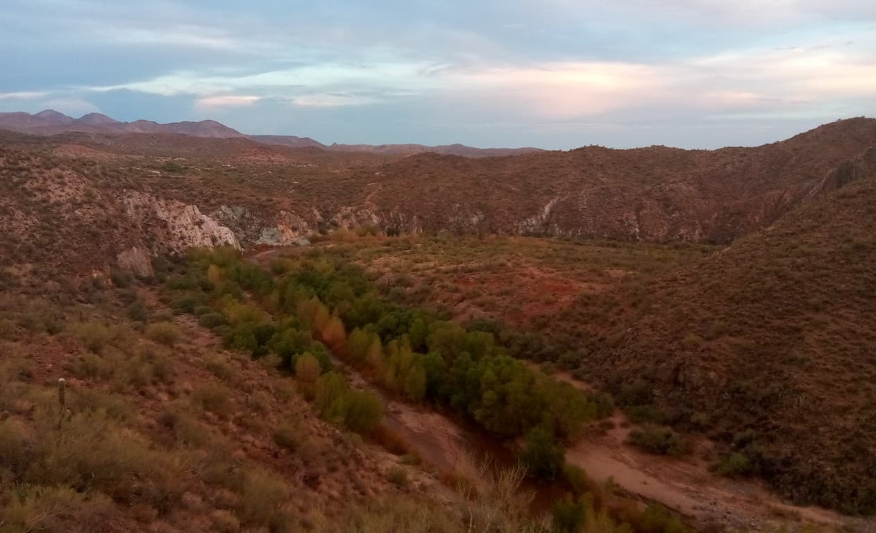 Agua Fria River, Sonoran Desert, Arizona. r/hiking