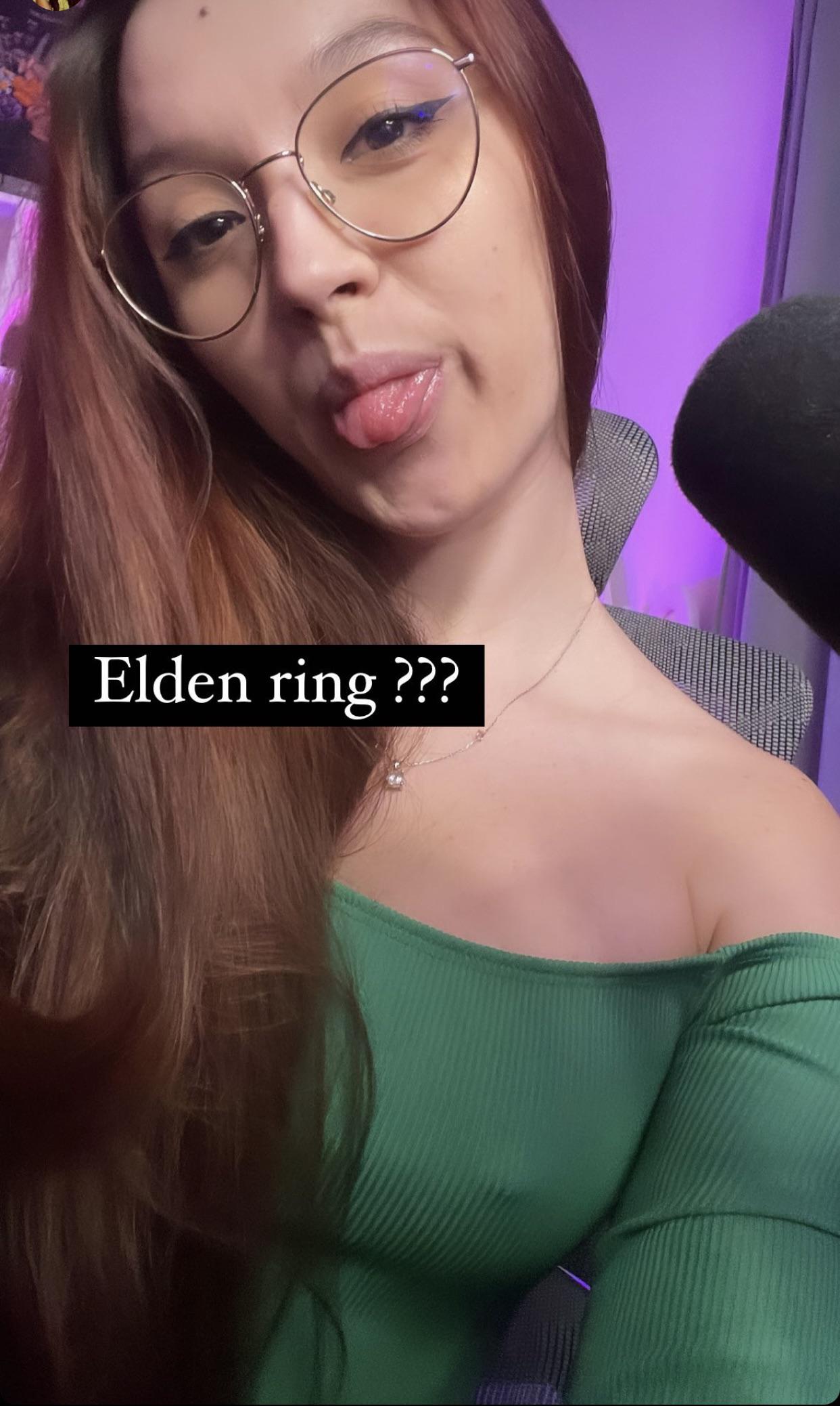 Hard nips : BisscuteSexy