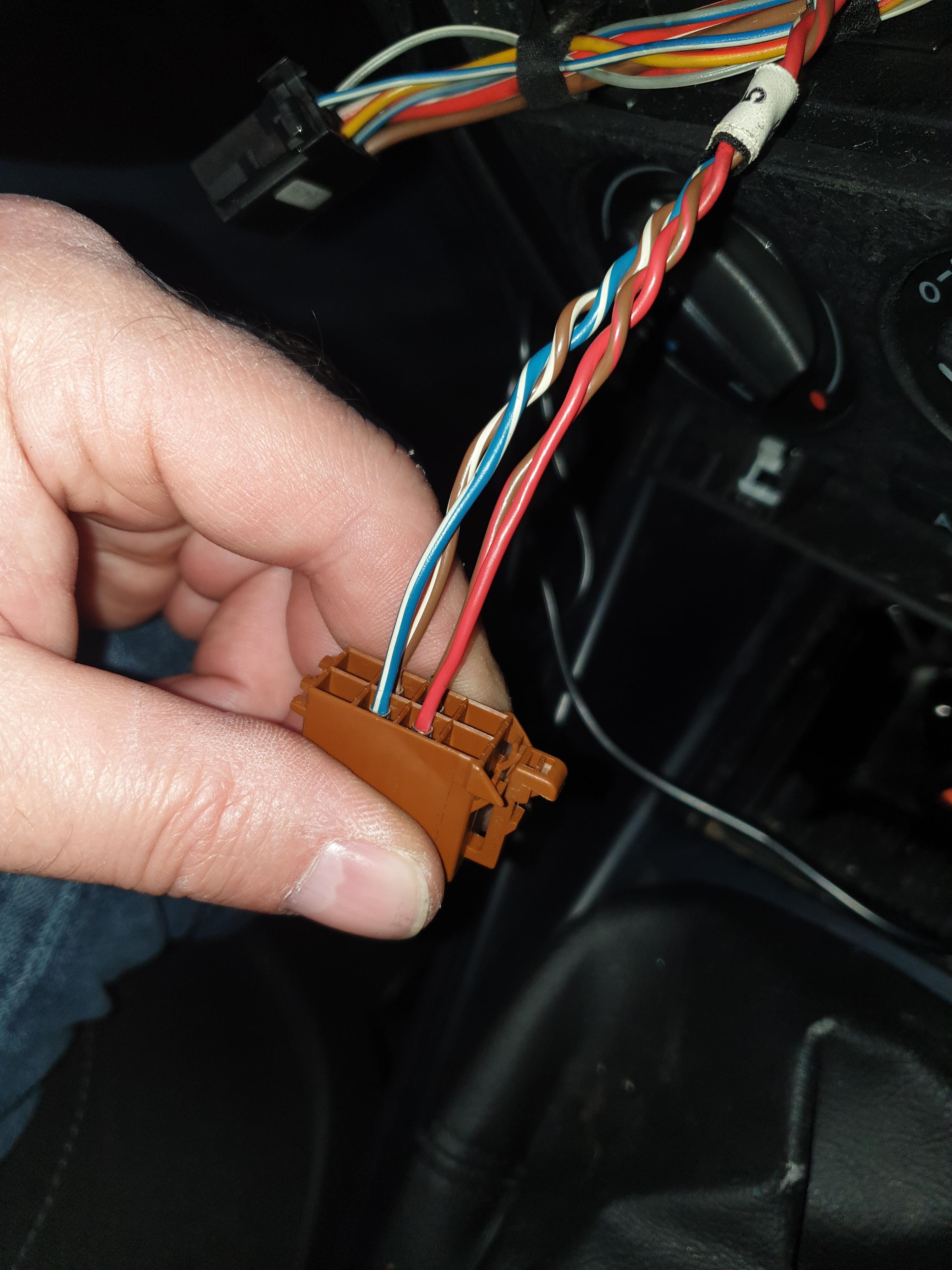 What the..trying to change from stock radio and i found out why the