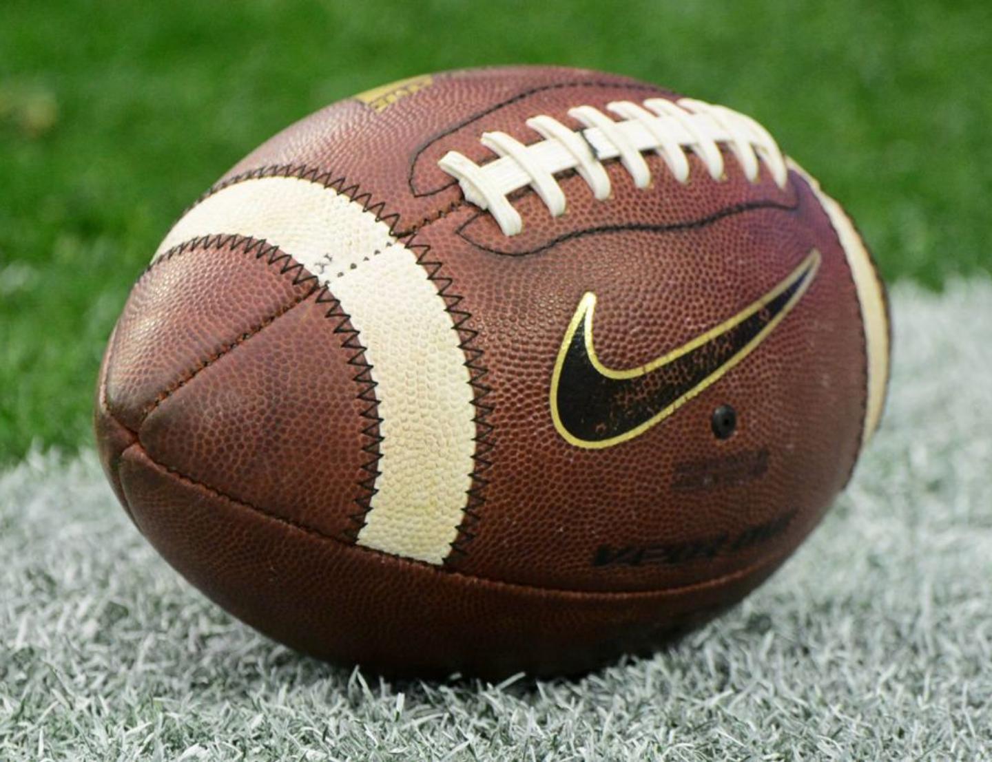 Good bars to watch football on Sundays? r/asheville