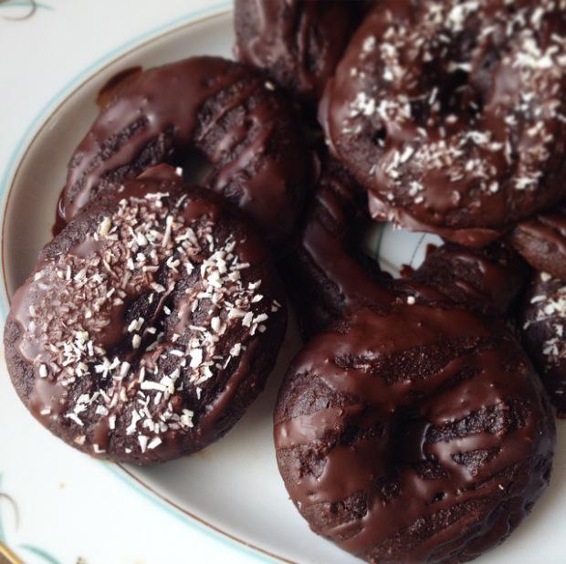 LowCarb, High Protein Chocolate Keto Donuts!! r/ketorecipes