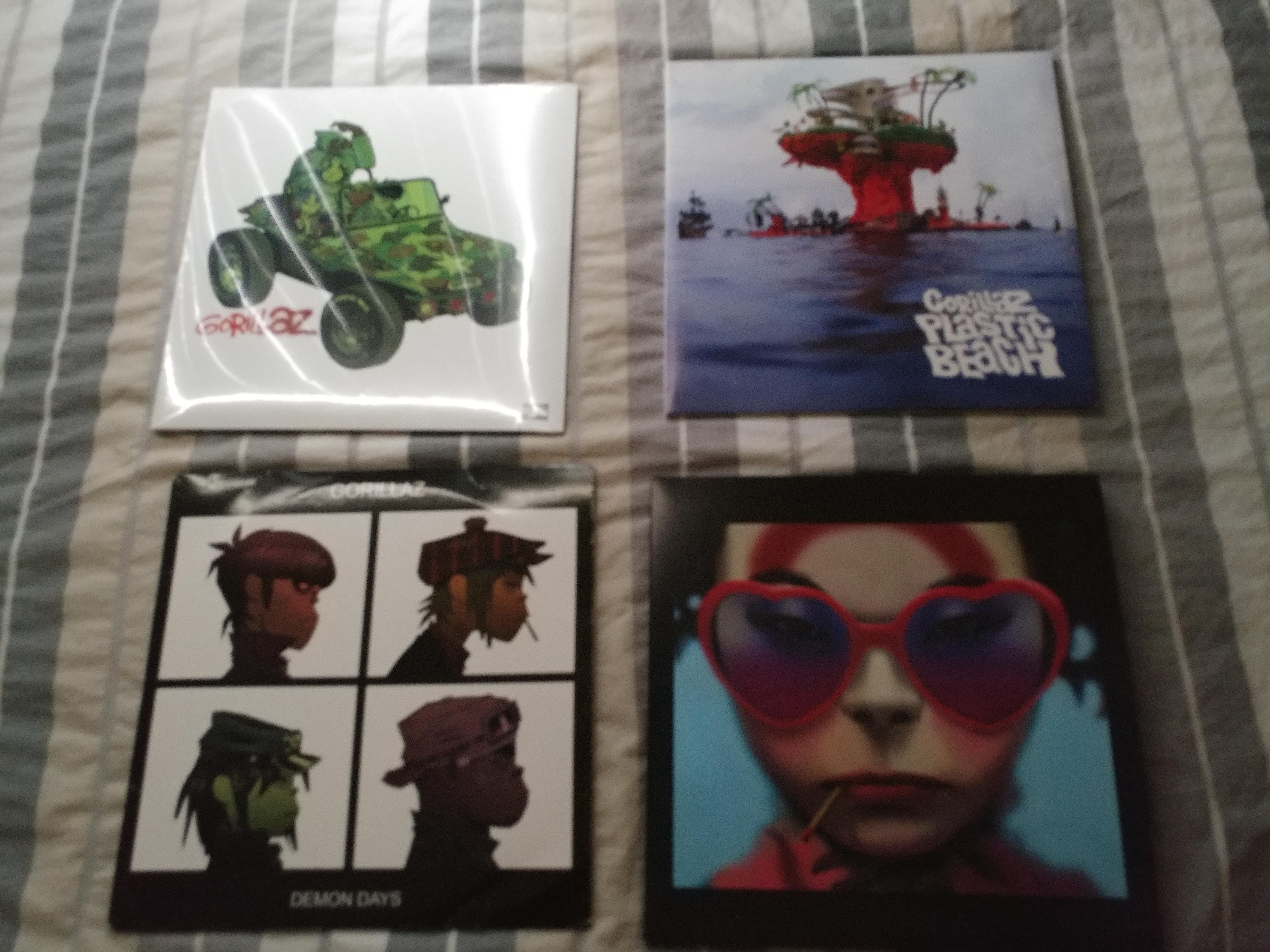 Finally finished my vinyl collection for all the main Gorillaz albums r/gorillaz