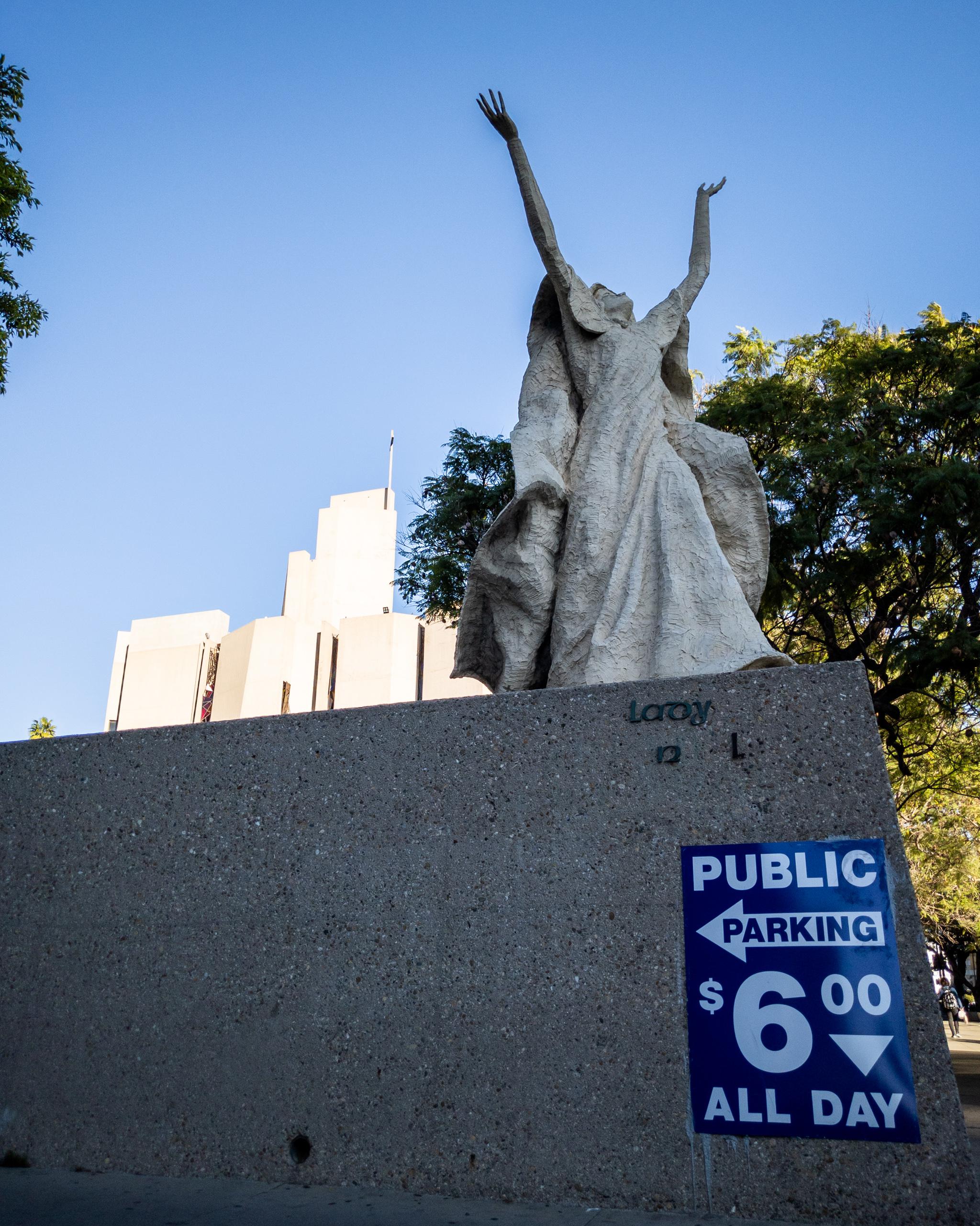 Thank God I finally found this 6 ALL DAY parking...! (Koreatown