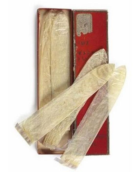 110year old reusable condoms made from fish bladder, come on guys time to roll on.. r/oddlyweird
