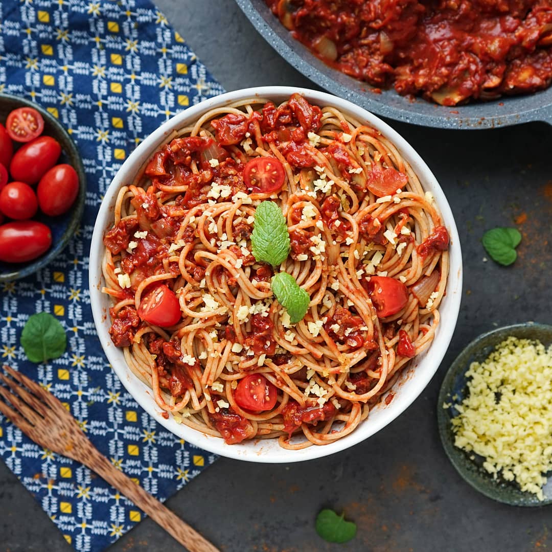 EASY VEGAN PASTA SAUCE RECIPE! r/veganrecipes