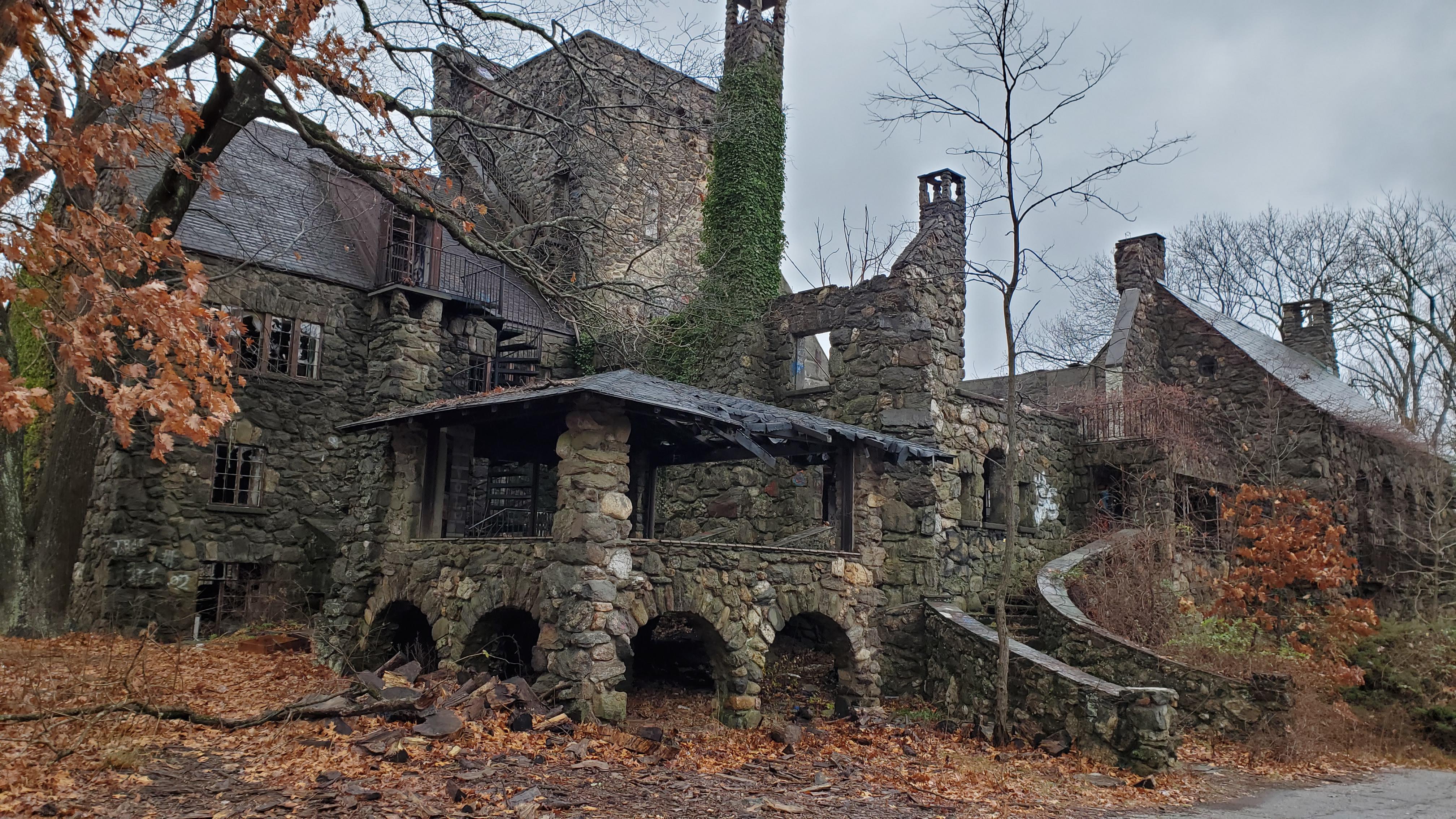 Elda (Abercrombie estate), New Castle, NY [OC] r/AbandonedPorn