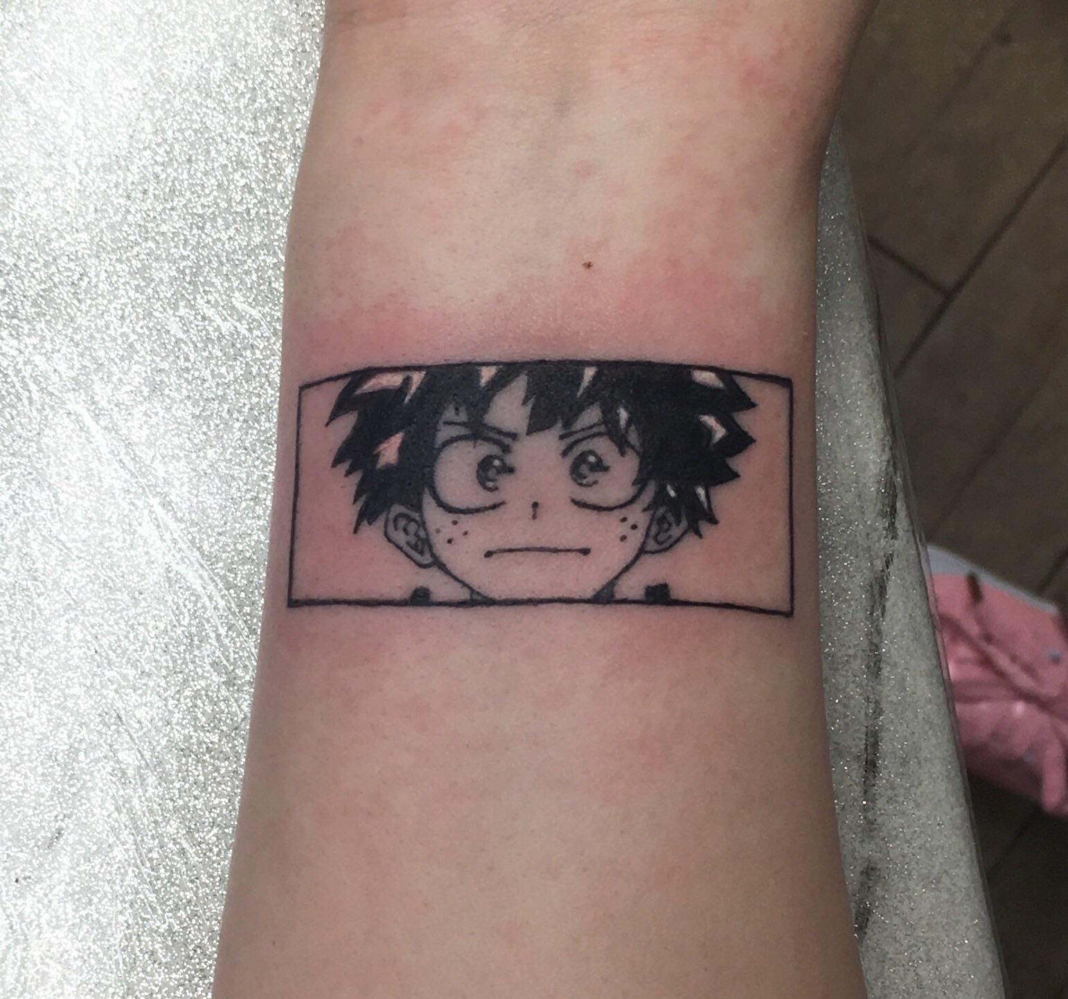 My Deku tattoo I just got today. Obsessed doesn’t even describe how I