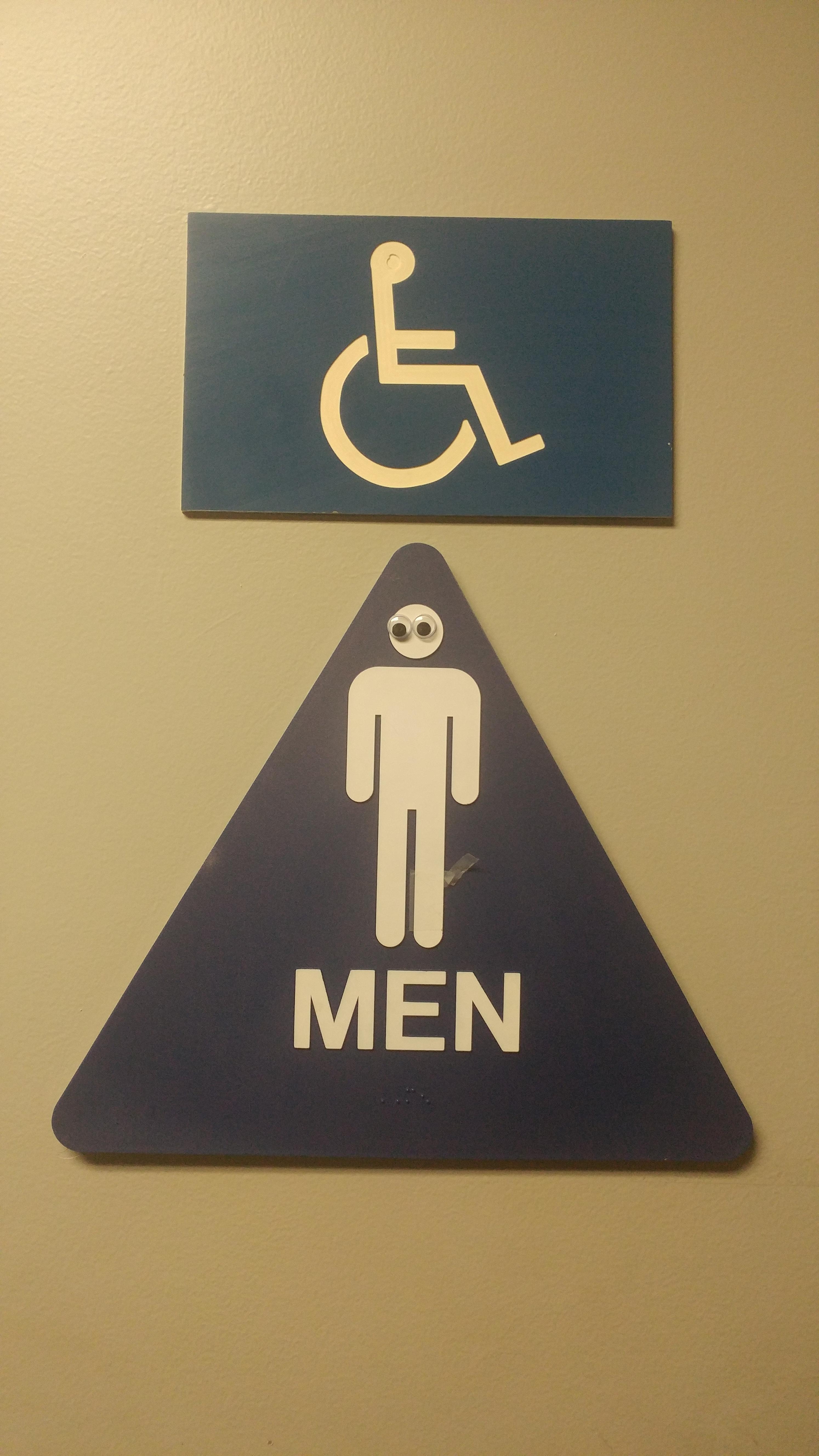 This men's restroom door. mildlyinteresting