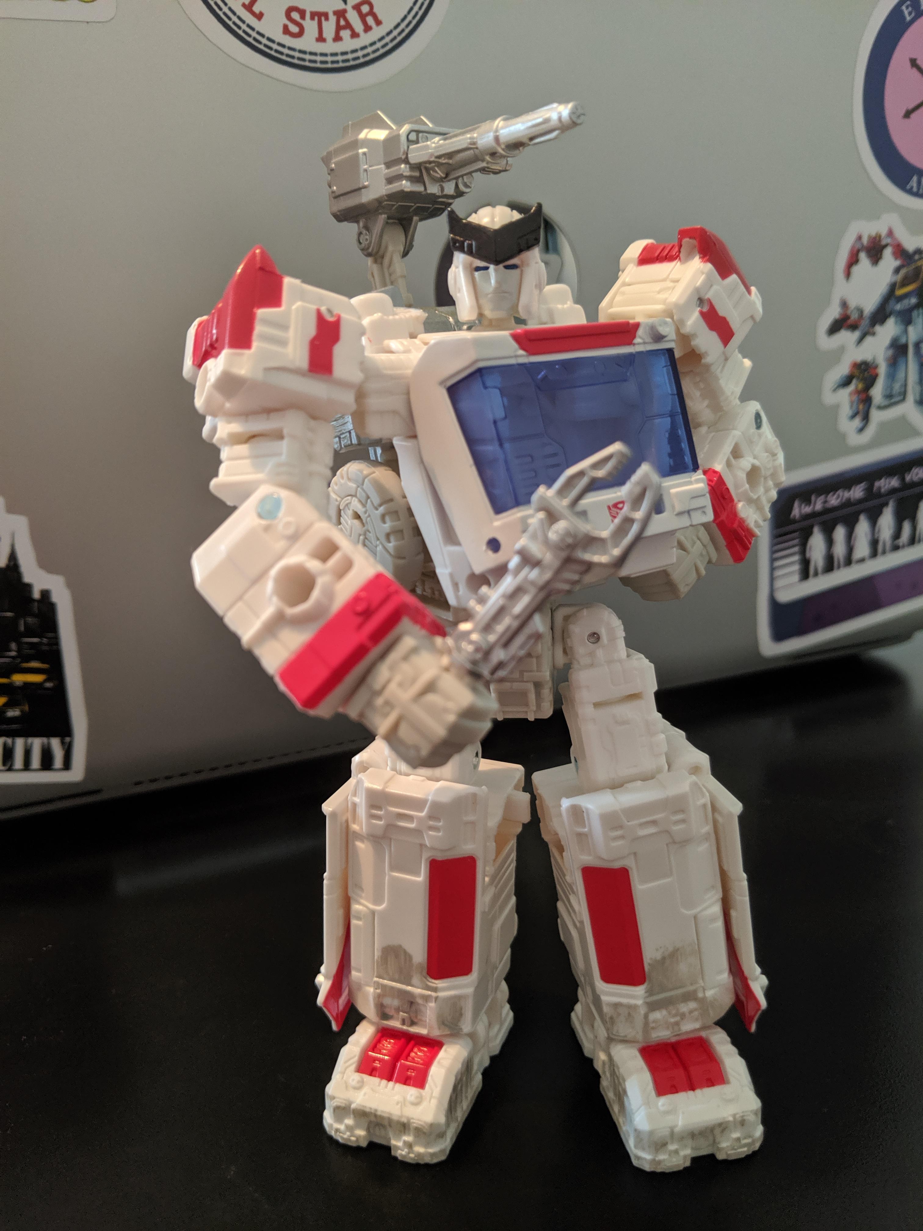 Medical officer Ratchet reporting for duty! transformers