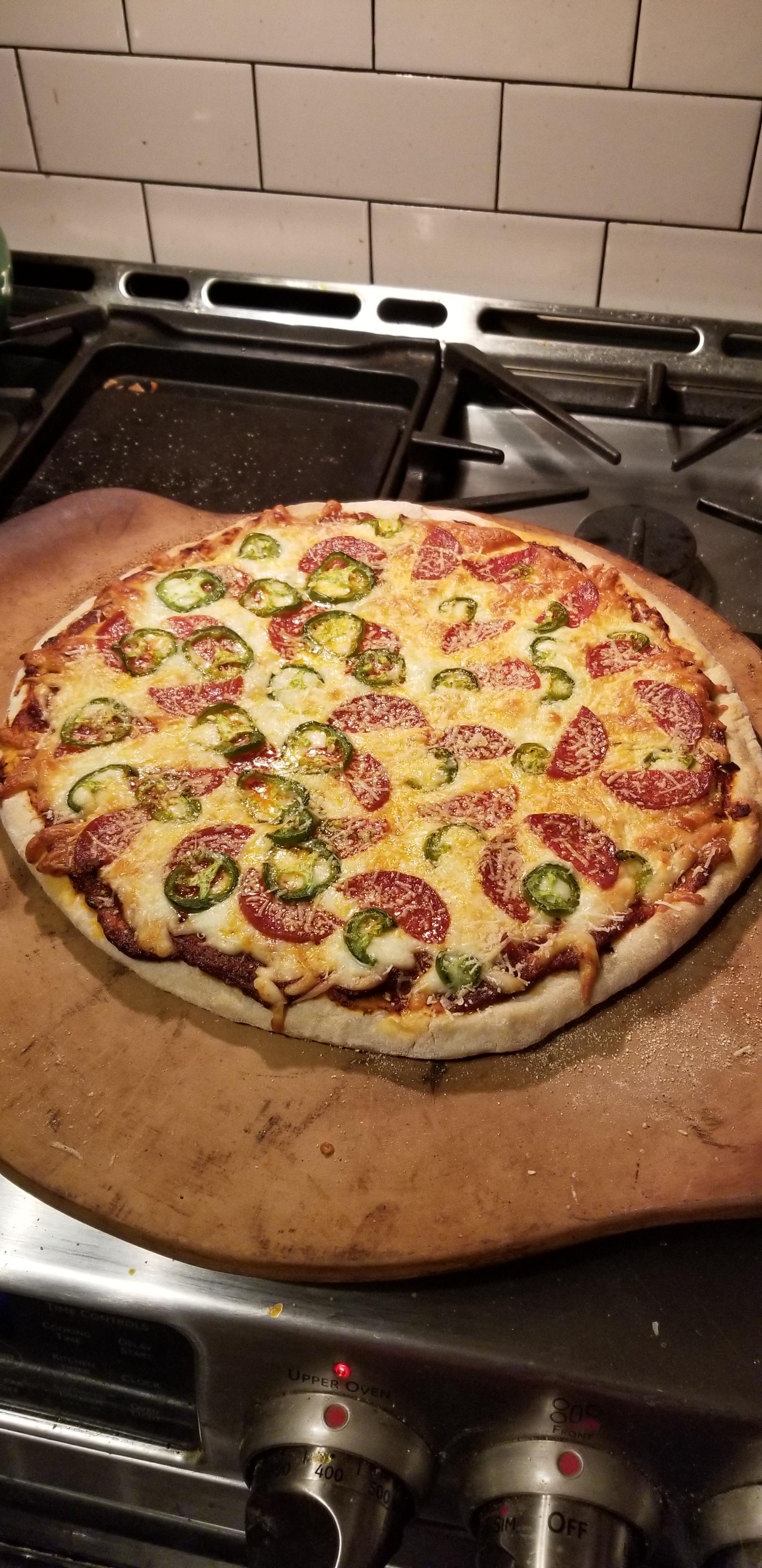 [Homemade] Pepperoni and jalapeno pizza r/food