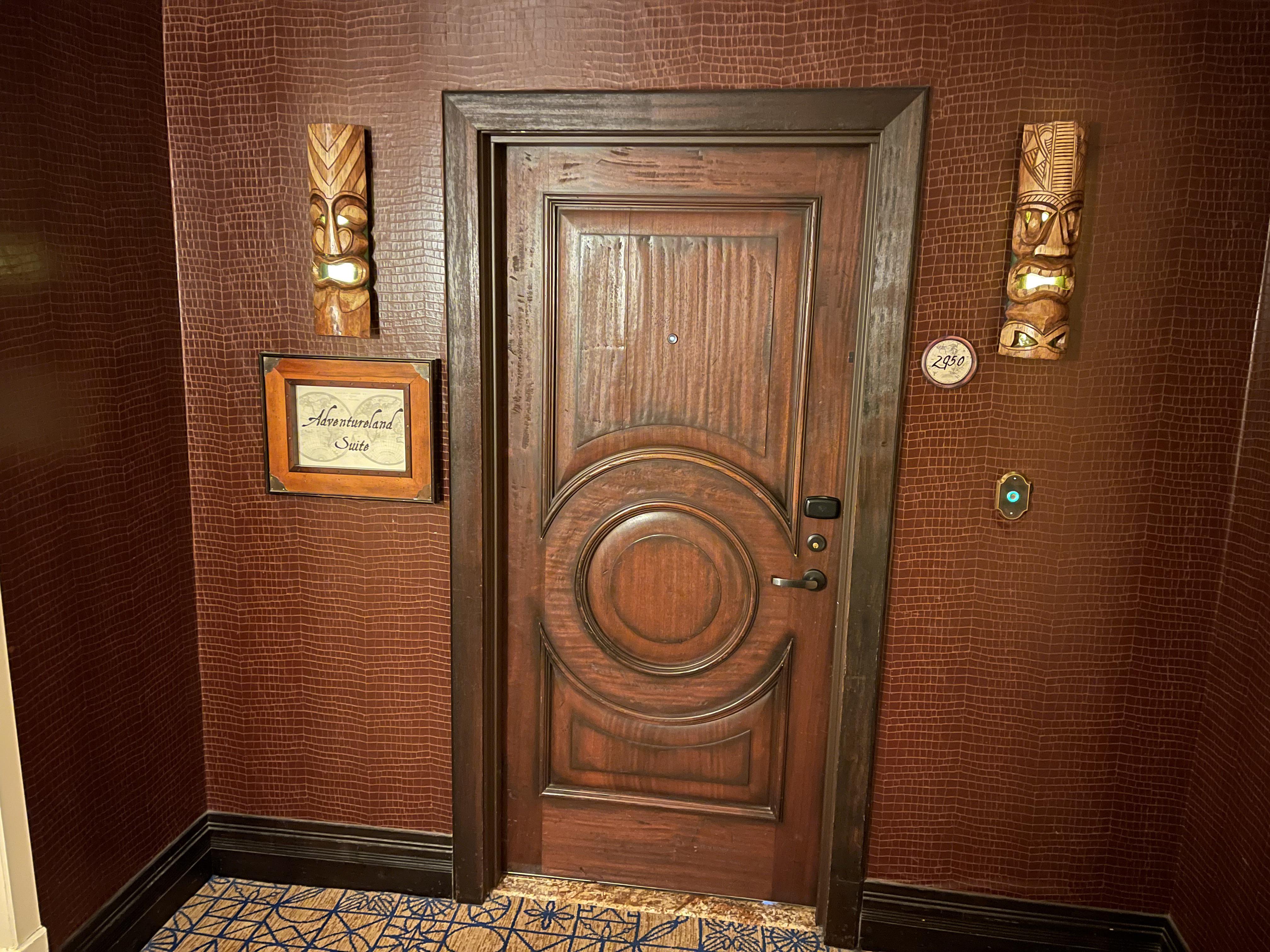 My life goal is to stay in the Adventureland suite someday r/Disneyland