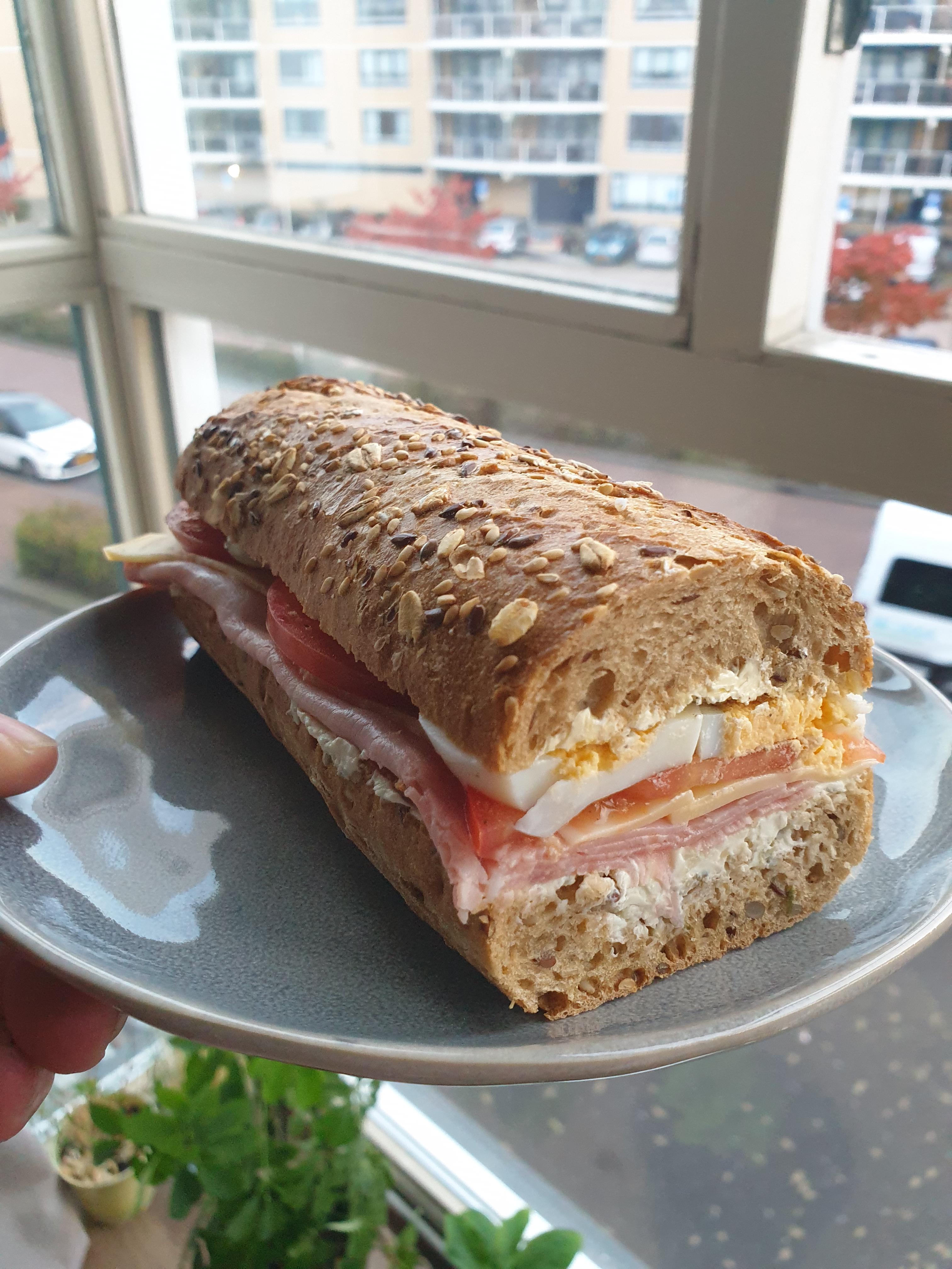 Egg tomato gouda cheese and ham r/FoodPorn