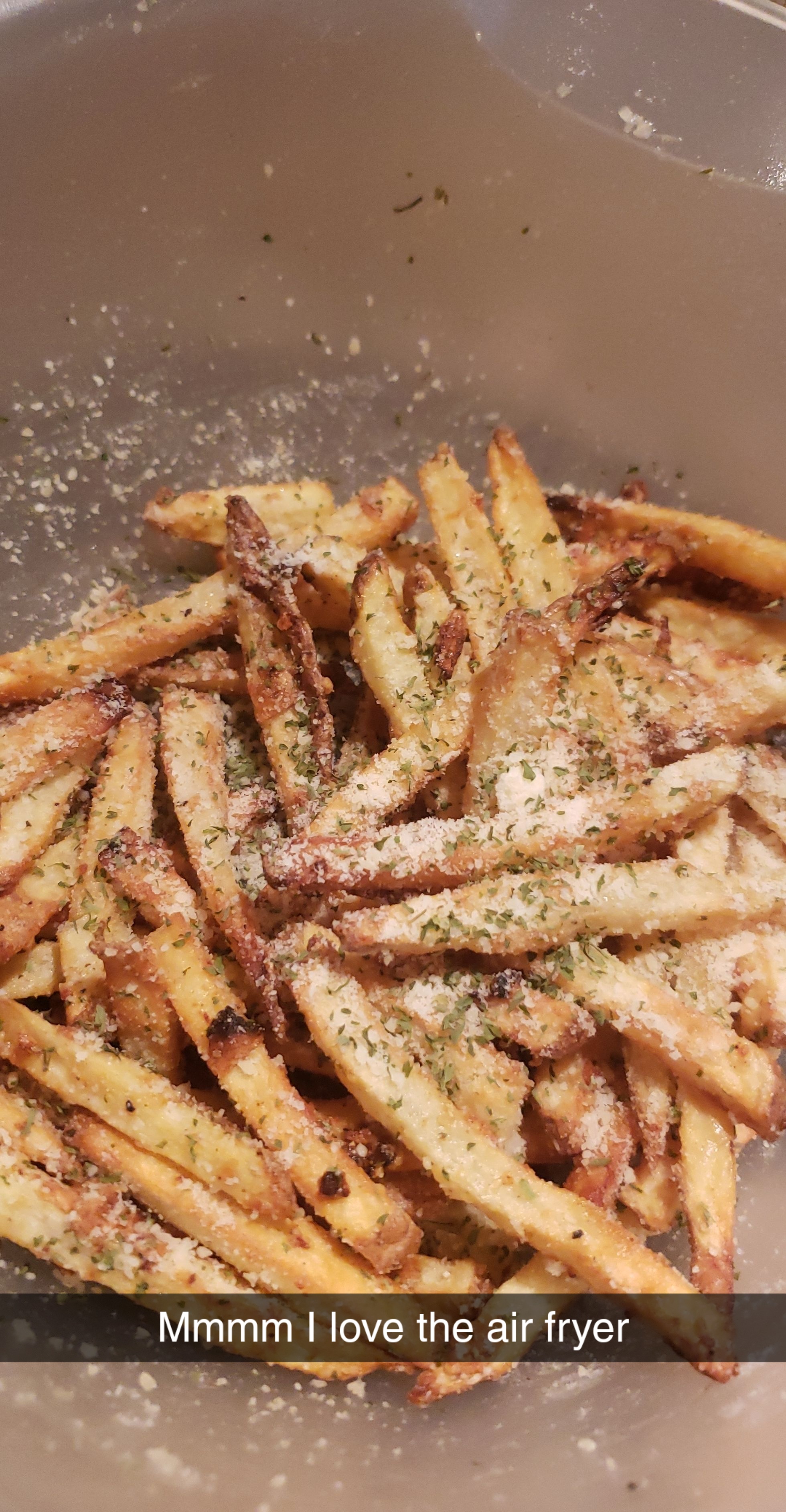 Garlic parm fries....I love my air fryer r/airfryer